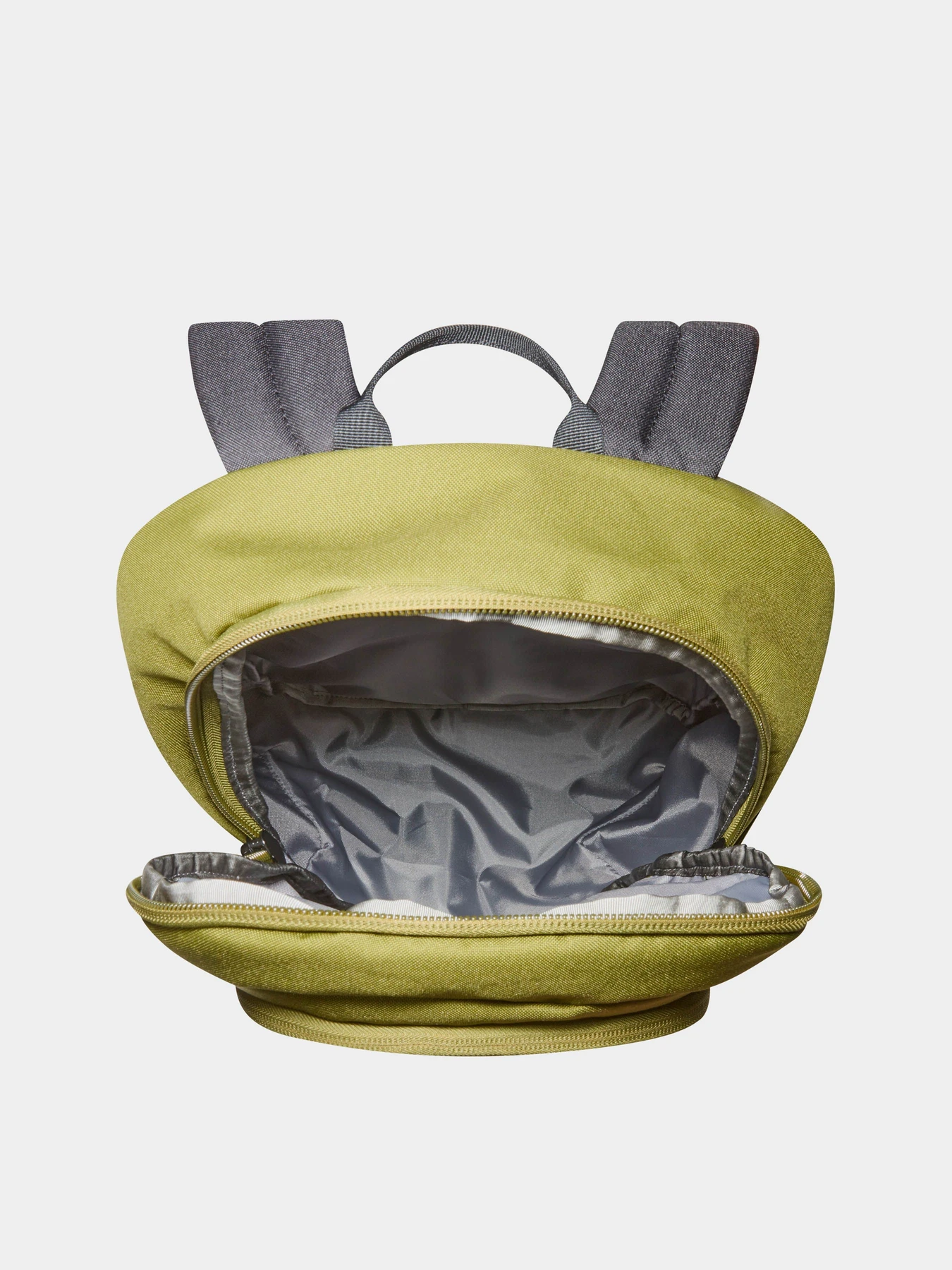 Рюкзаки The North Face Rodey 27L модель NF0A3KVCYIZ1 Рюкзаки The North Face Rodey 27L модель NF0A3KVCYIZ1 Фото