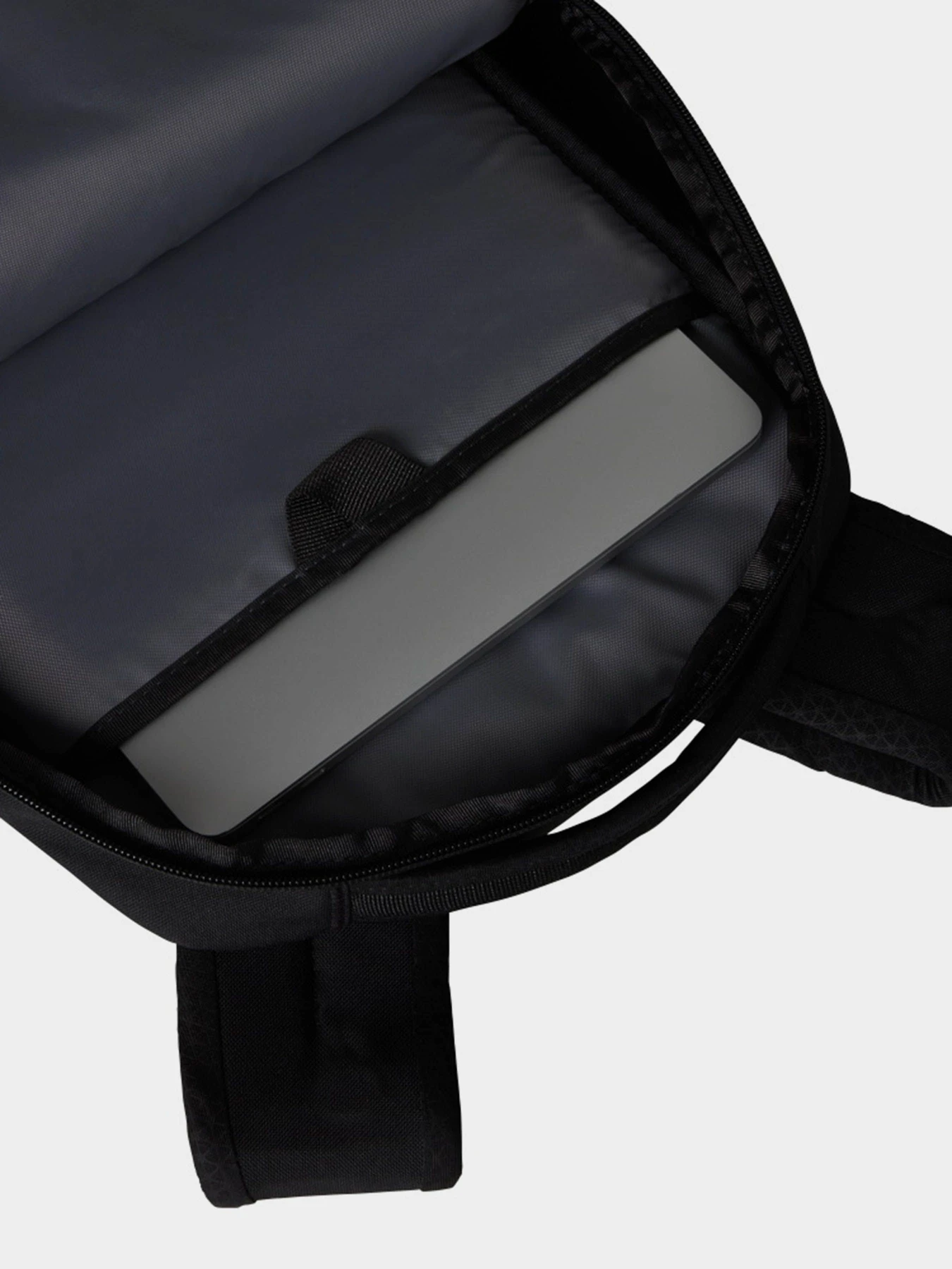 Рюкзаки The North Face Jester 28L модель NF0A3VXF4H01 Рюкзаки The North Face Jester 28L модель NF0A3VXF4H01 Фото