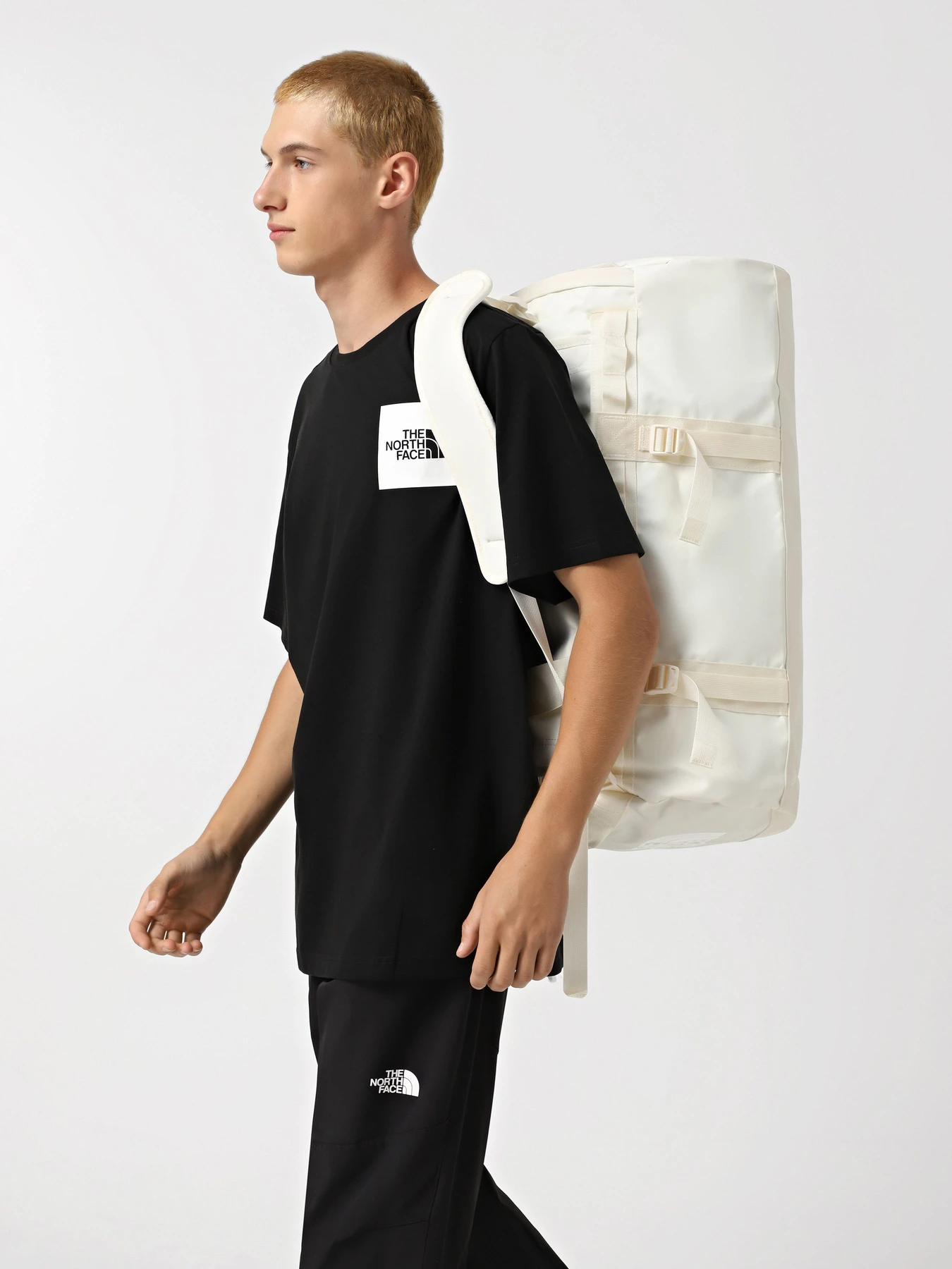 Дорожные сумки и чемоданы The North Face Base Camp Duffel - M модель NF0A52SAUBO1 Фото