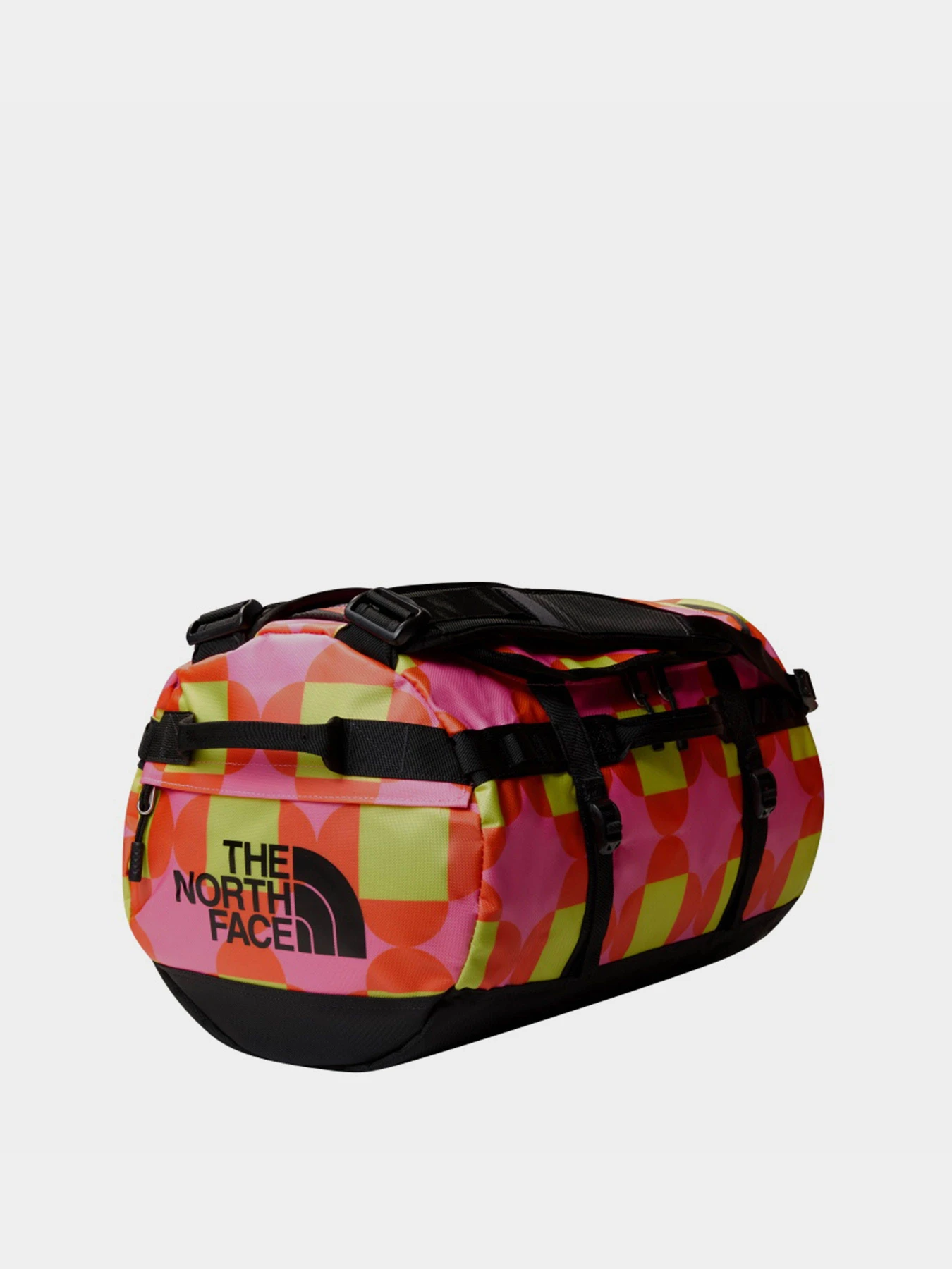 Дорожные сумки и чемоданы The North Face Base Camp модель NF0A52ST0OA1 Дорожные сумки и чемоданы The North Face Base Camp модель NF0A52ST0OA1 Фото