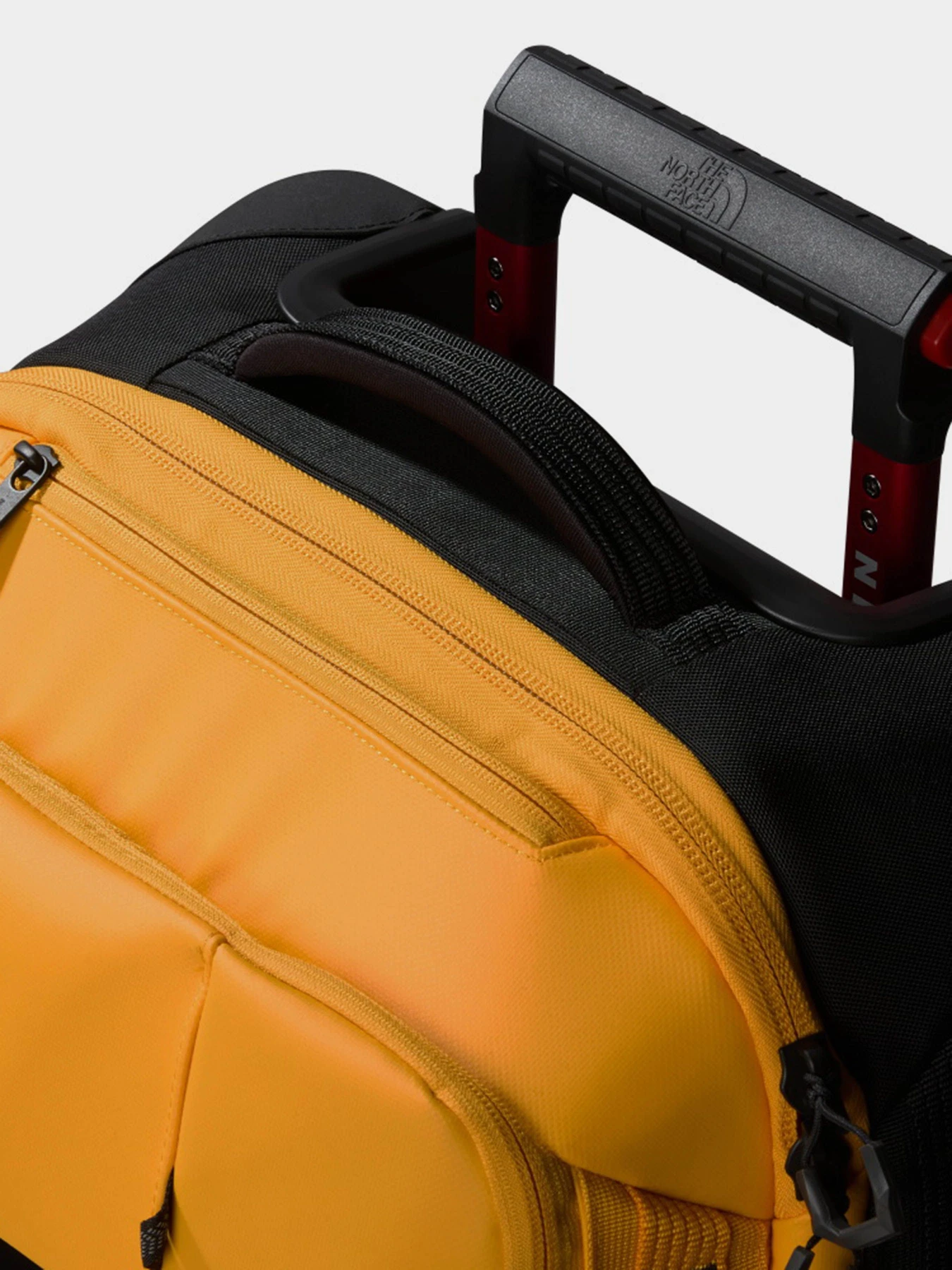 Дорожные сумки и чемоданы The North Face Base Camp Rolling Thunder модель NF0A87GB4WP1 Дорожные сумки и чемоданы The North Face Base Camp Rolling Thunder модель NF0A87GB4WP1 Фото