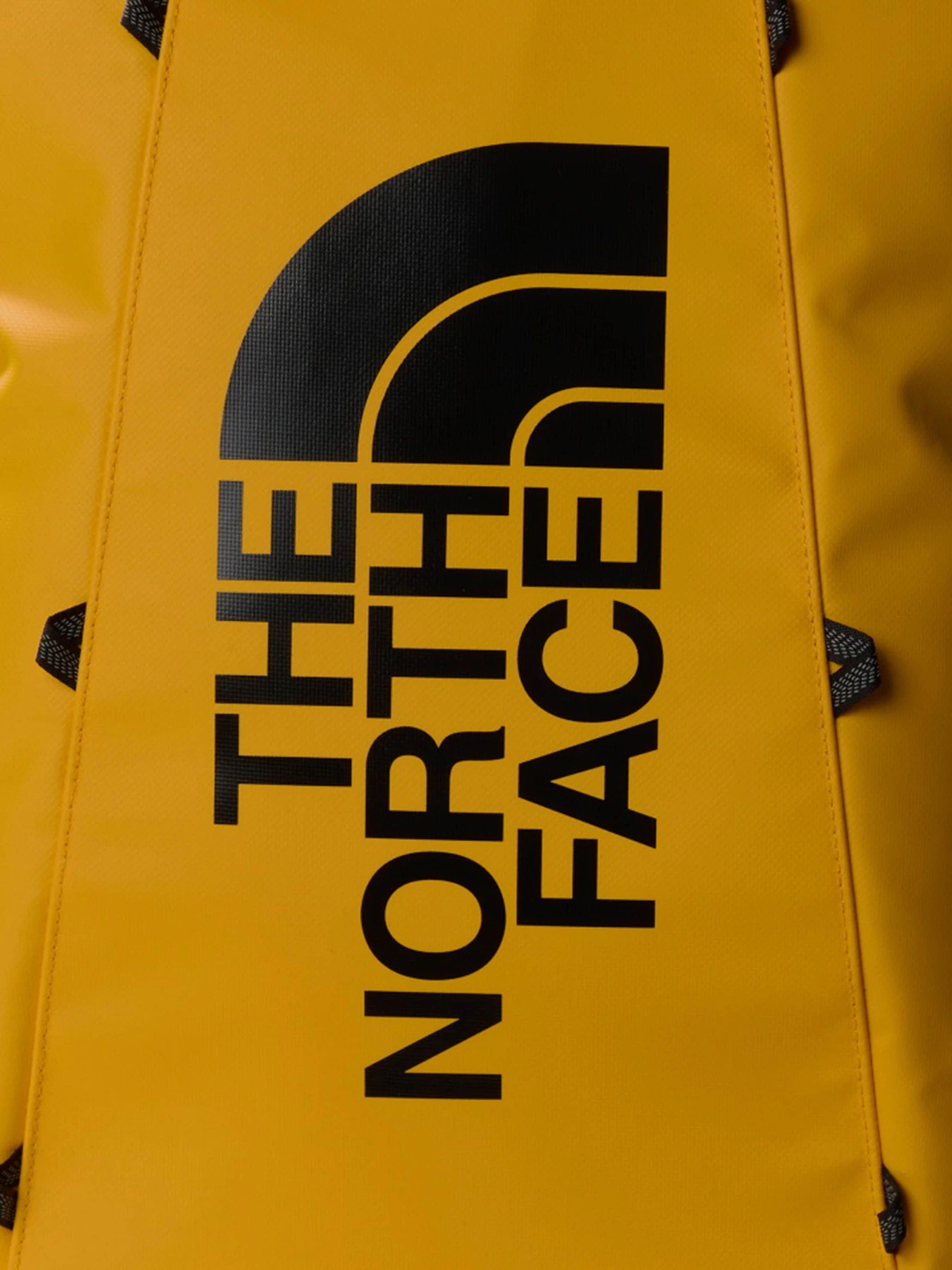 Дорожные сумки и чемоданы The North Face Base Camp Rolling Thunder модель NF0A87GB4WP1 Дорожные сумки и чемоданы The North Face Base Camp Rolling Thunder модель NF0A87GB4WP1 Фото