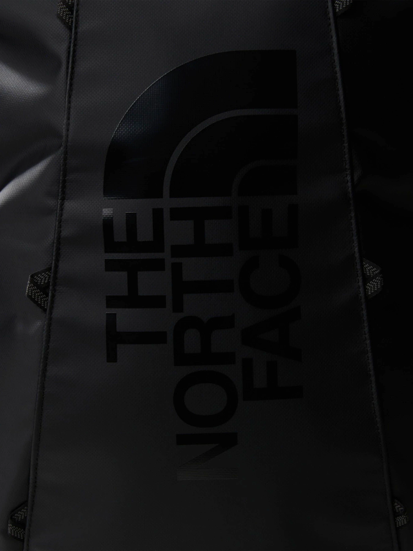 Дорожні сумки та валізи The North Face Base Camp Rolling Thunder 22" модель NF0A87GB53R1 Фото