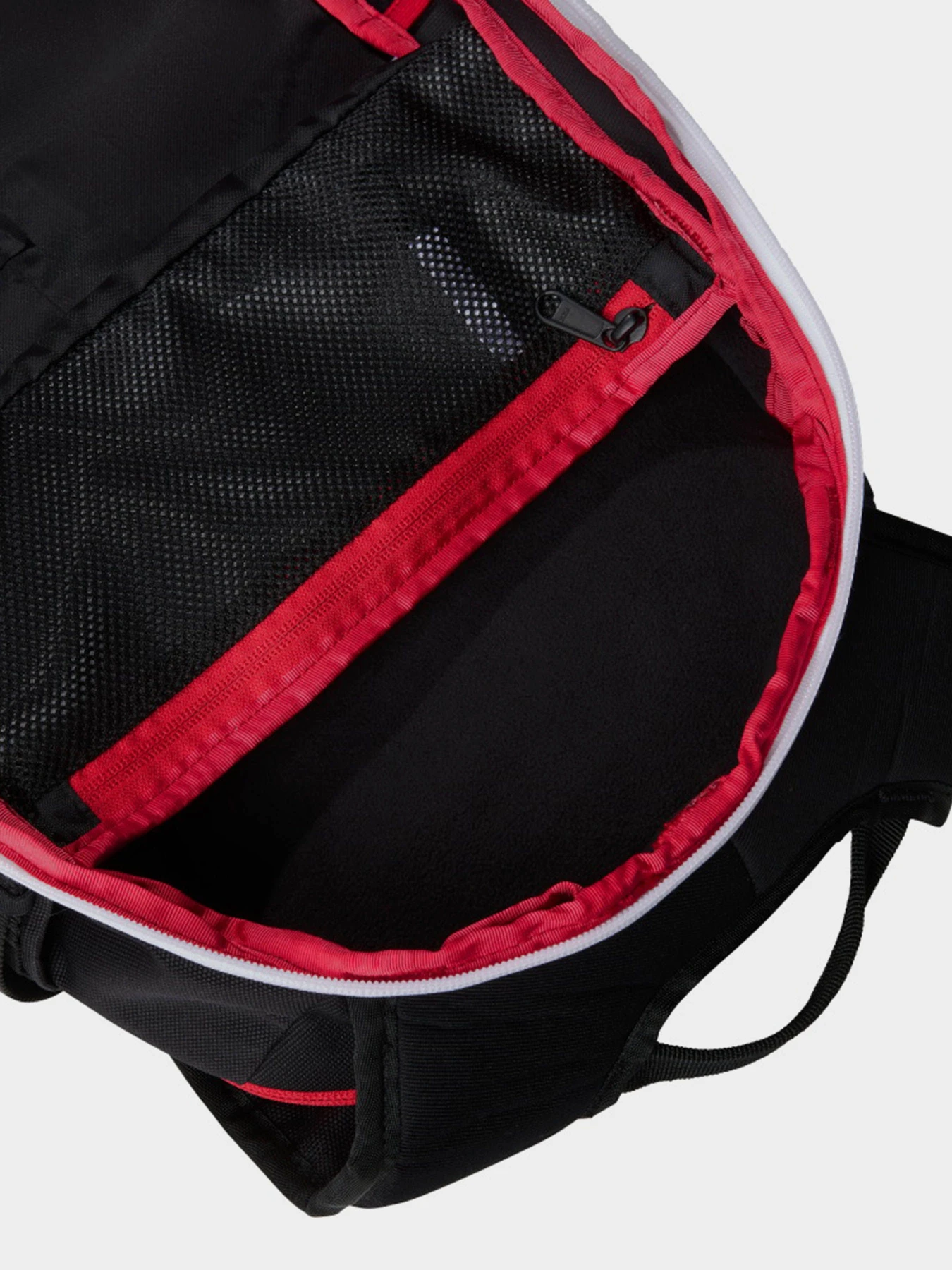 Рюкзаки The North Face Slackpack 2.0 модель NF0A3S99KX91 Фото