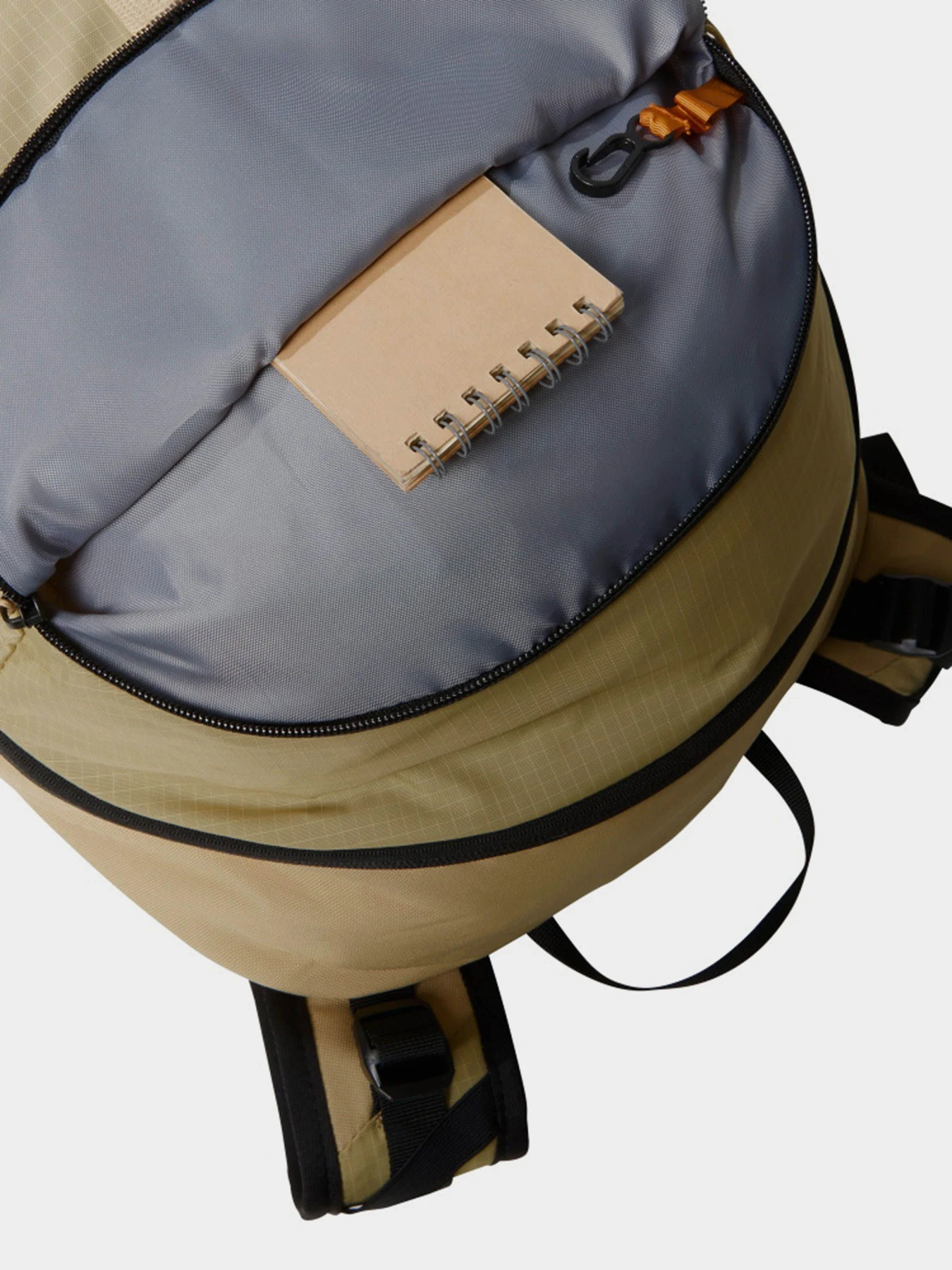 Рюкзаки The North Face Basin 36L модель NF0A52CX4R91 Рюкзаки The North Face Basin 36L модель NF0A52CX4R91 Фото