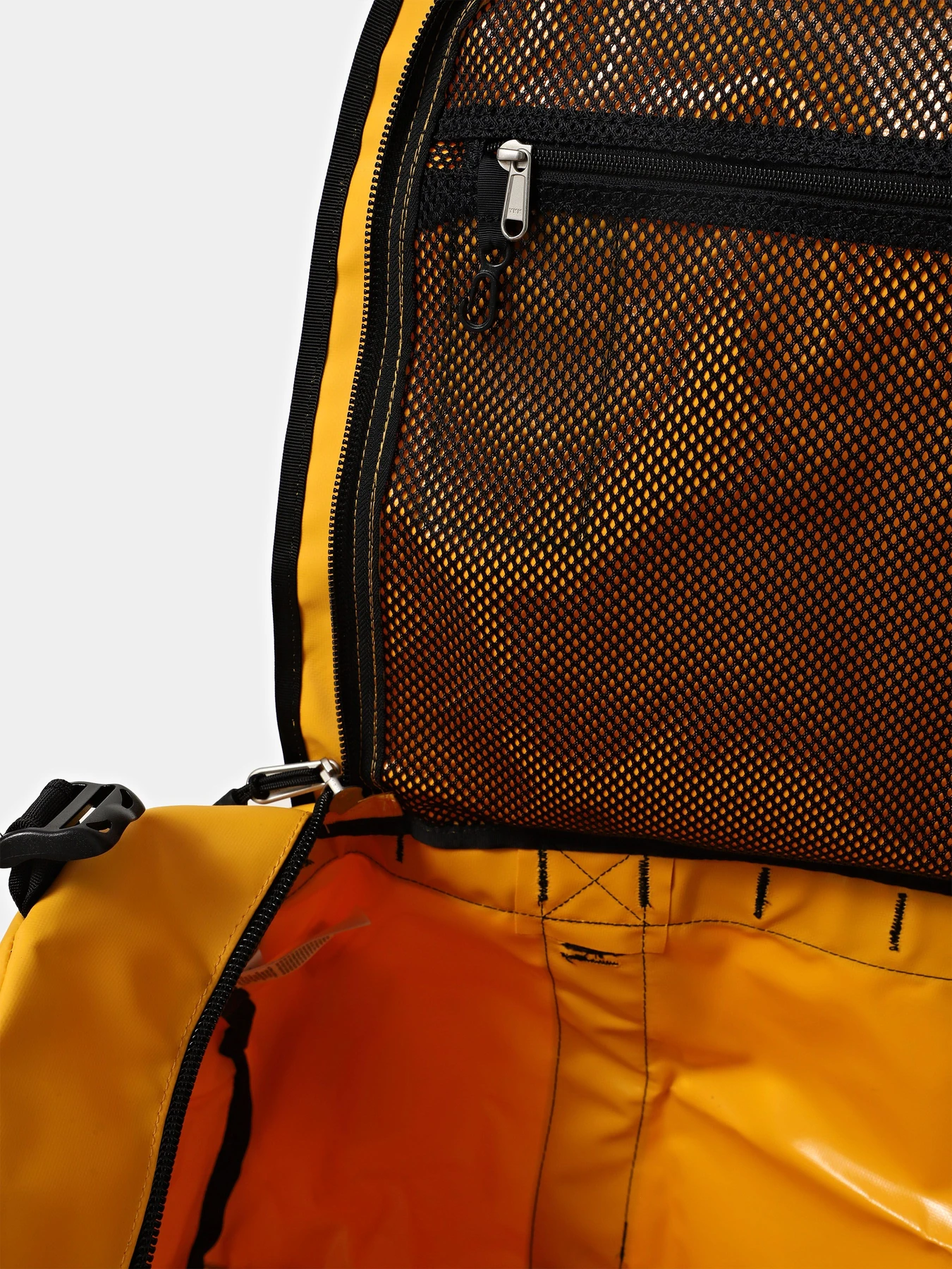 Дорожные сумки и чемоданы The North Face Base Camp Duffel - Xl 132L модель NF0A52SC4WP1 Фото