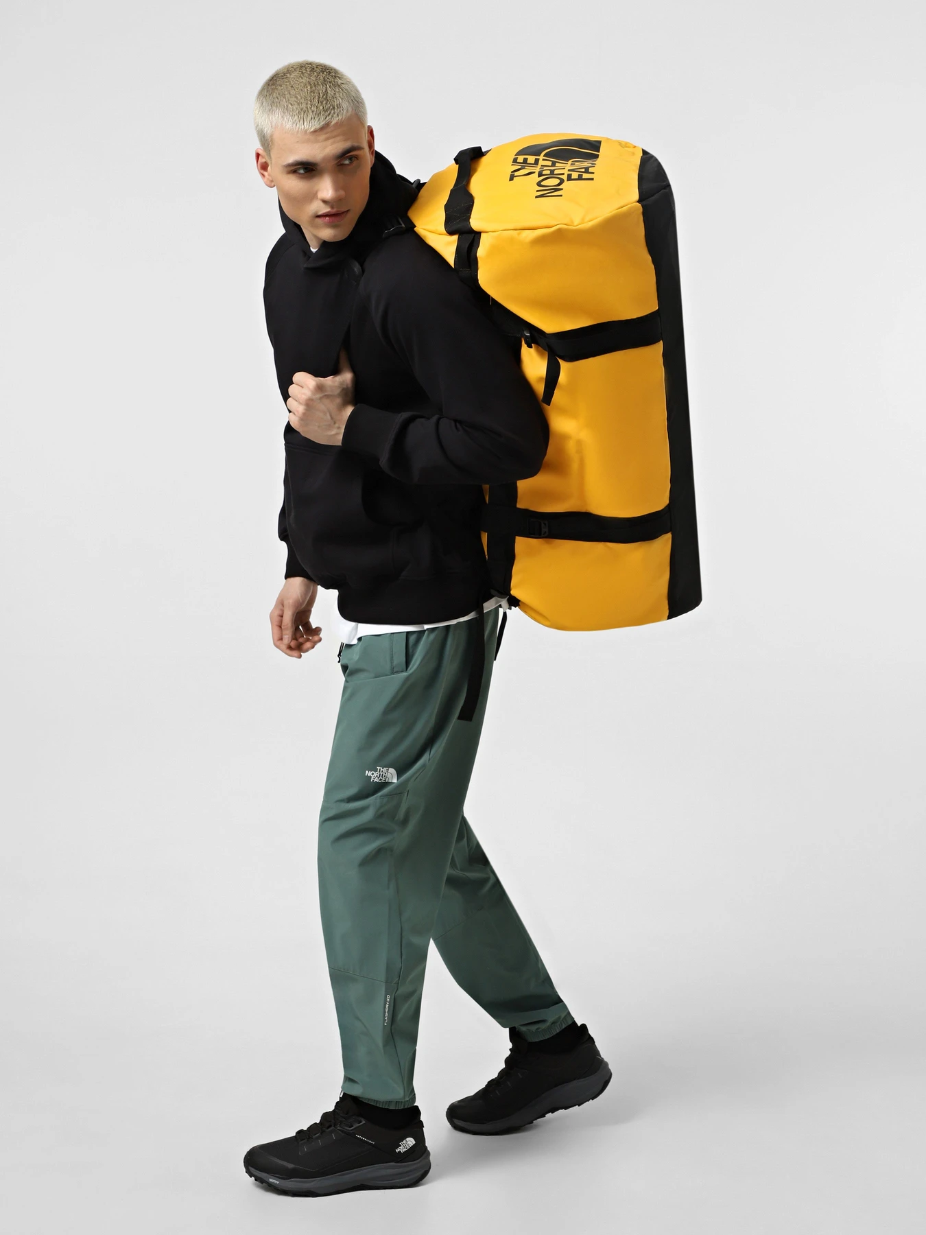 Дорожные сумки и чемоданы The North Face Base Camp Duffel - Xl 132L модель NF0A52SC4WP1 Фото