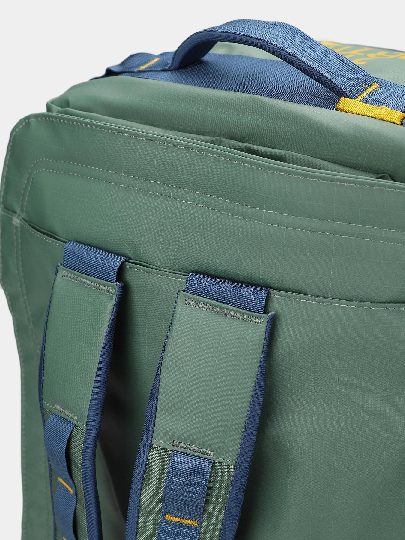 Дорожные сумки и чемоданы The North Face Base Camp Voyager Duffel 62L модель NF0A52S3A721 Дорожные сумки и чемоданы The North Face Base Camp Voyager Duffel 62L модель NF0A52S3A721 Фото