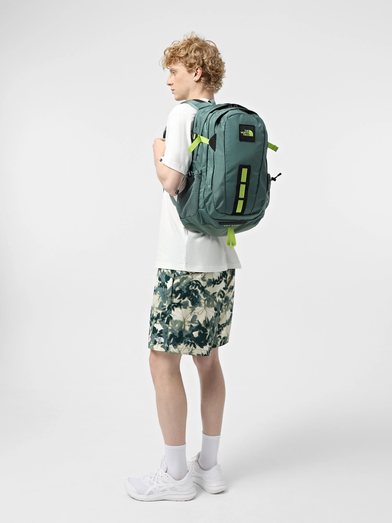 Рюкзаки The North Face Hot Shot Se 30L модель NF0A3KYJBDO1 Рюкзаки The North Face Hot Shot Se 30L модель NF0A3KYJBDO1 Фото
