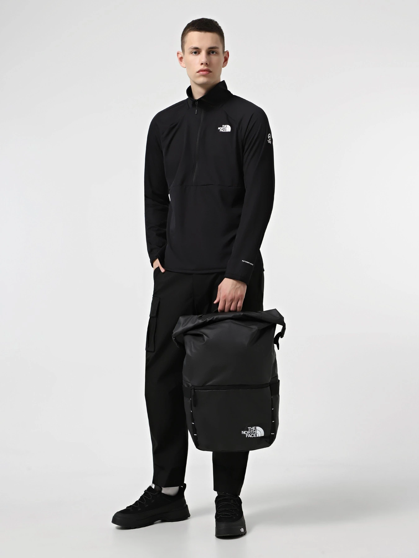 Рюкзаки The North Face Base Camp Voyager 25L модель NF0A81DO53R1 Фото