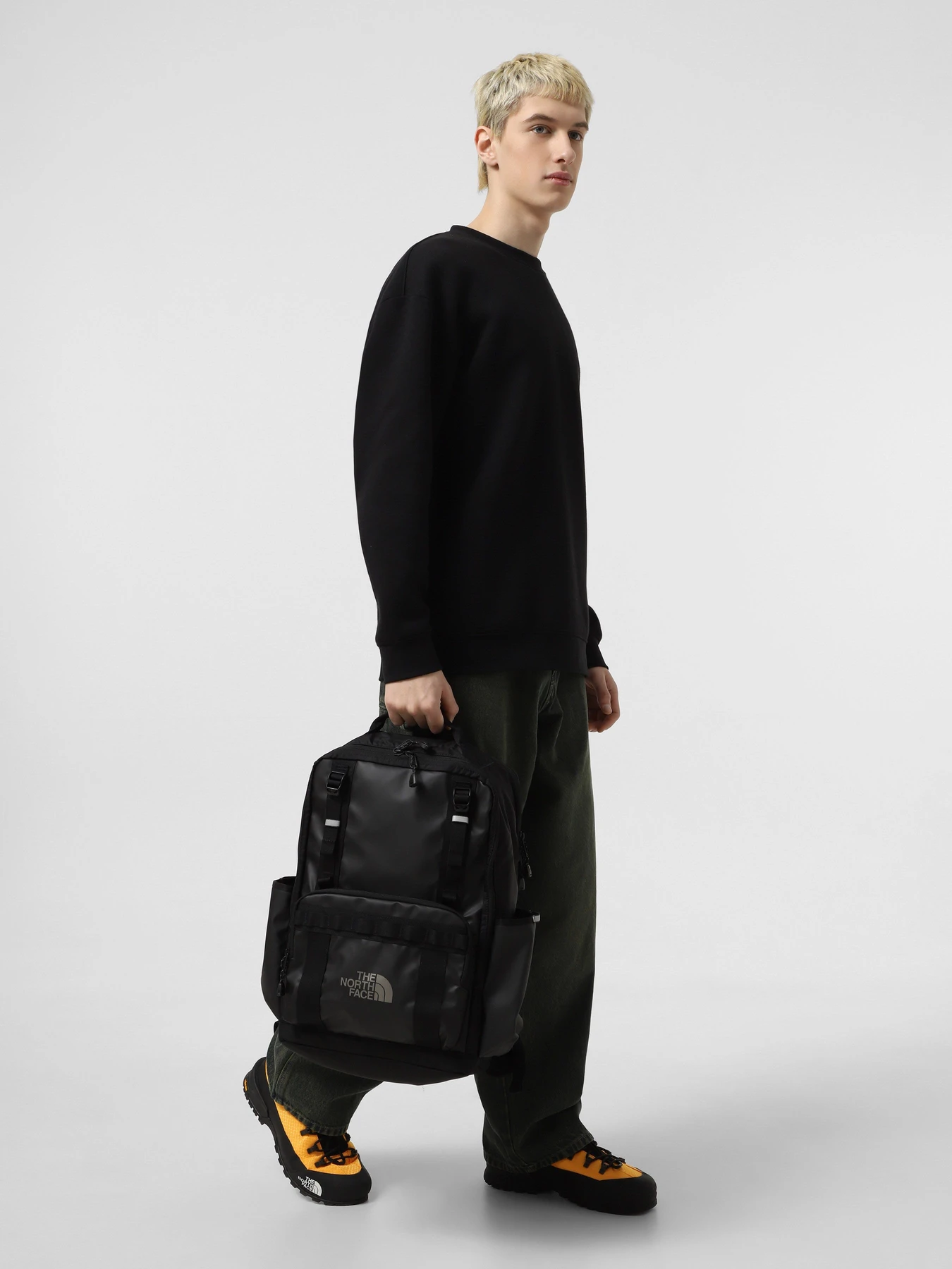 Рюкзаки The North Face Base Camp Daypack 24.6L модель NF0A8BK4BIA1 Рюкзаки The North Face Base Camp Daypack 24.6L модель NF0A8BK4BIA1 Фото