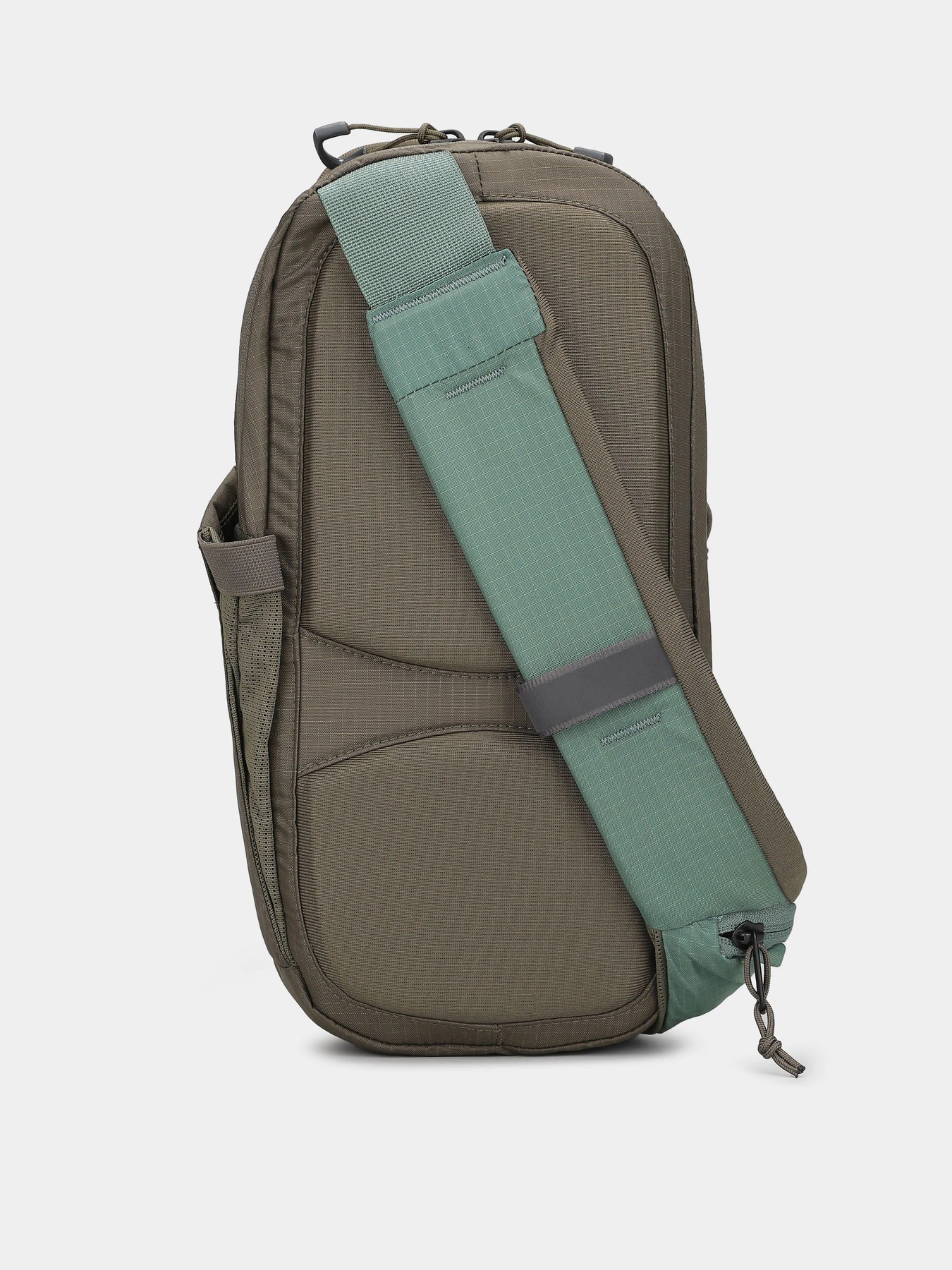 Рюкзаки The North Face Borealis 6L модель NF0A52UPBEI1 Рюкзаки The North Face Borealis 6L модель NF0A52UPBEI1 Фото