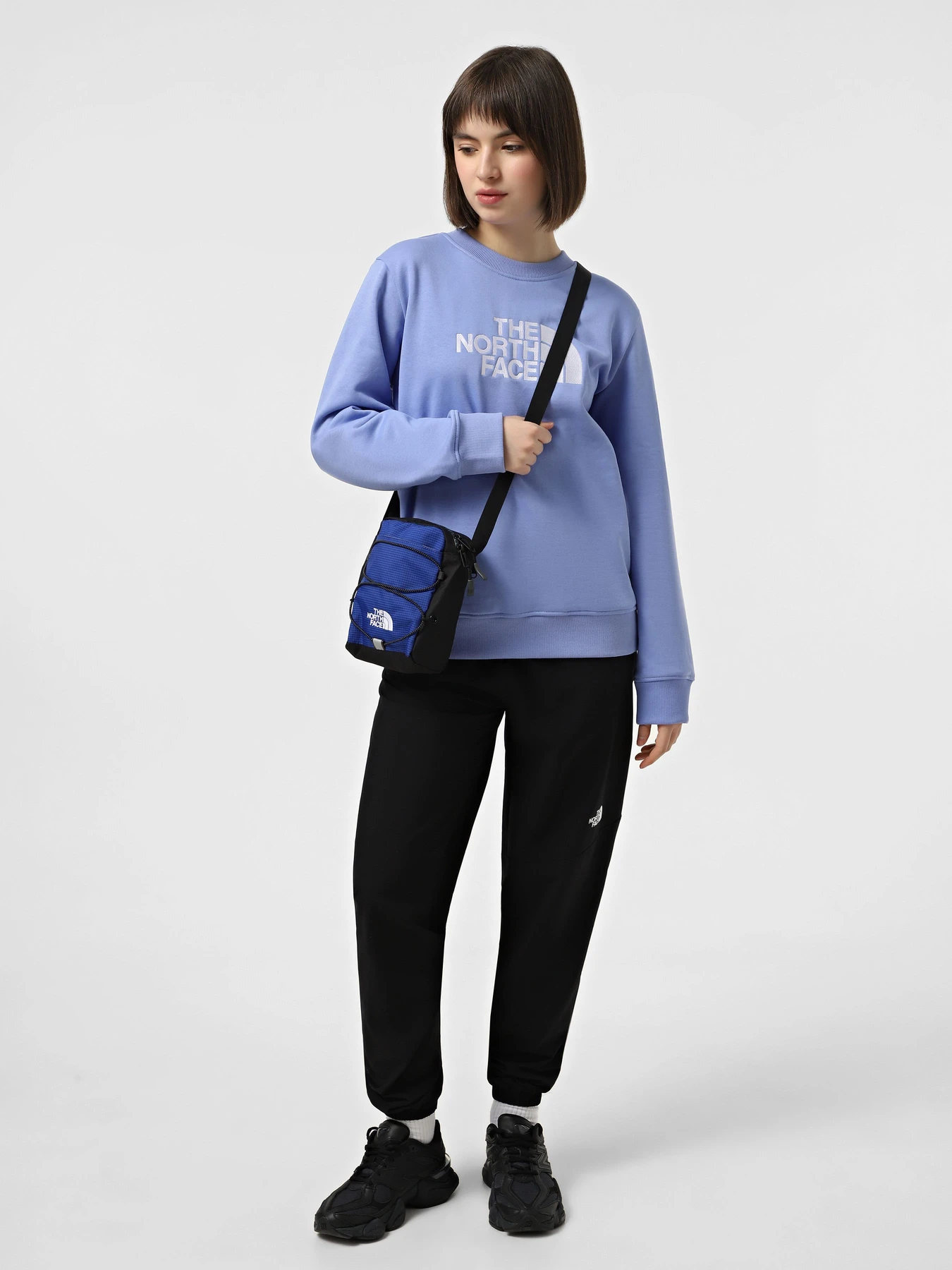 Сумки The North Face Jester 12L модель NF0A52UC0IT1 Сумки The North Face Jester 12L модель NF0A52UC0IT1 Фото