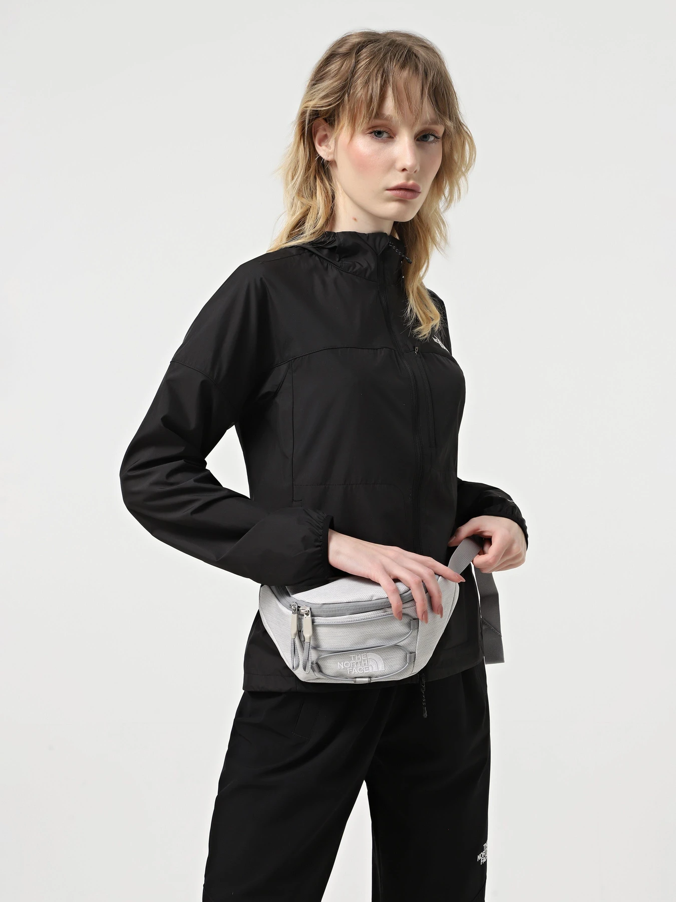 Сумки The North Face Jester Lumbar 2,2 L модель NF0A52TM54C1 Сумки The North Face Jester Lumbar 2,2 L модель NF0A52TM54C1 Фото