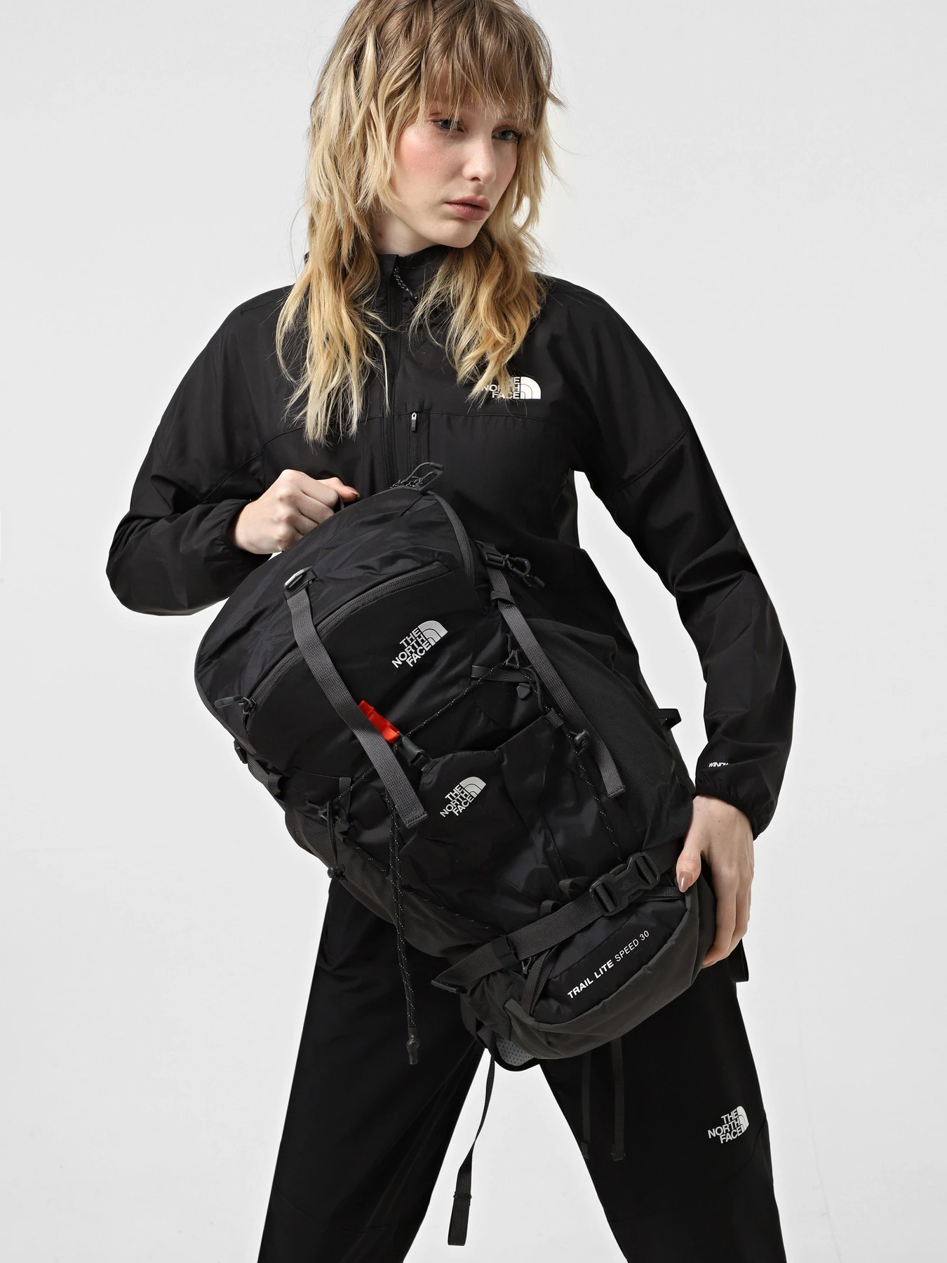 Рюкзаки The North Face Trail Lite Speed 30L модель NF0A8BKHKT01 Рюкзаки The North Face Trail Lite Speed 30L модель NF0A8BKHKT01 Фото