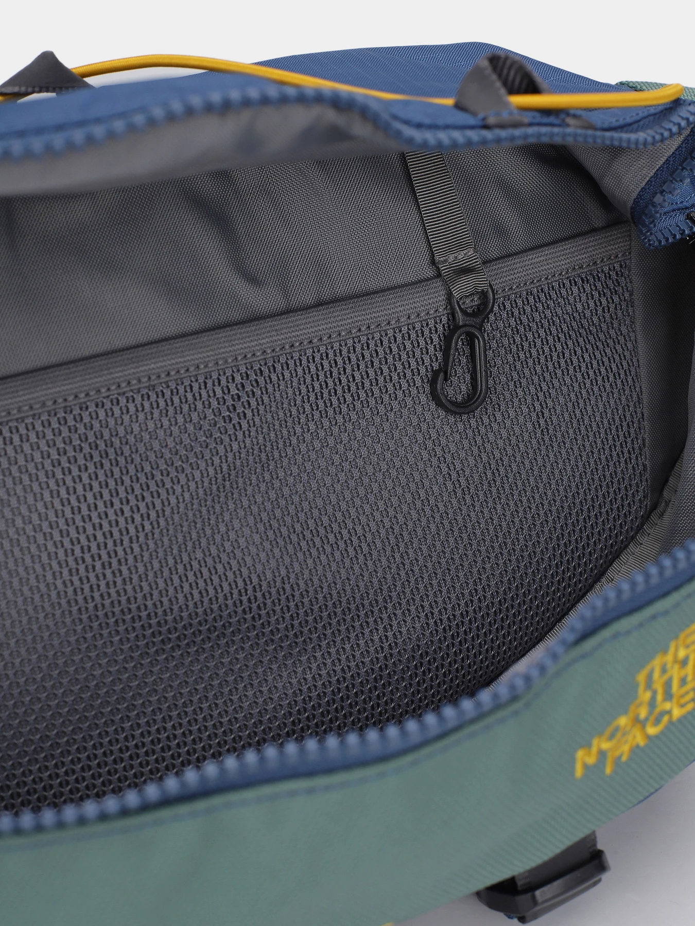 Сумки The North Face Terra Lumbar 6l модель NF0A81ENBI01 Фото