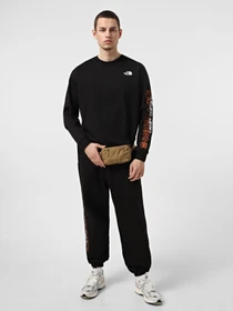 Сумки The North Face Terra Lumbar 1l модель NF0A8C2KWK21 Фото