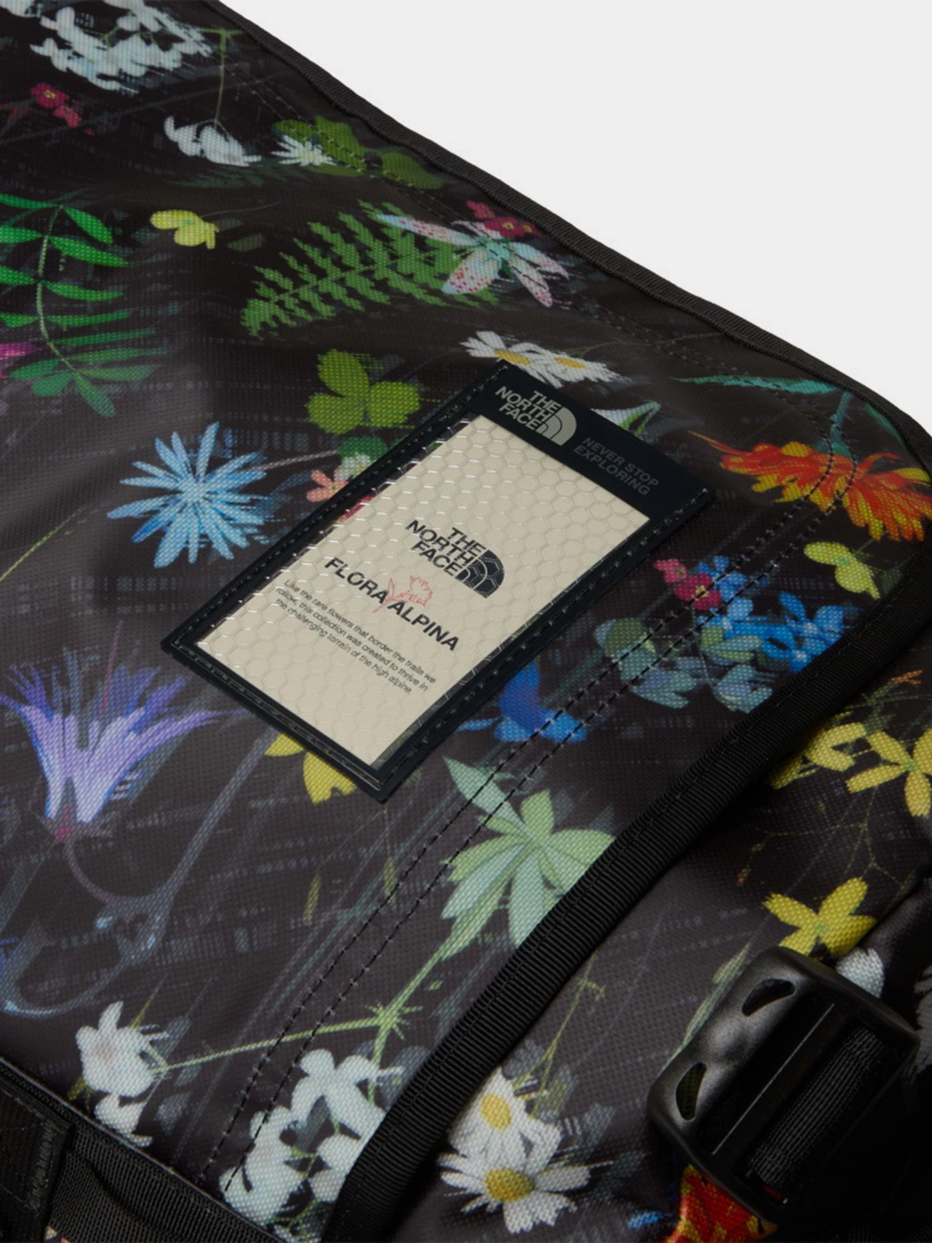 Дорожные сумки и чемоданы The North Face Base Camp 50L модель NF0A52STGIO1 Дорожные сумки и чемоданы The North Face Base Camp 50L модель NF0A52STGIO1 Фото