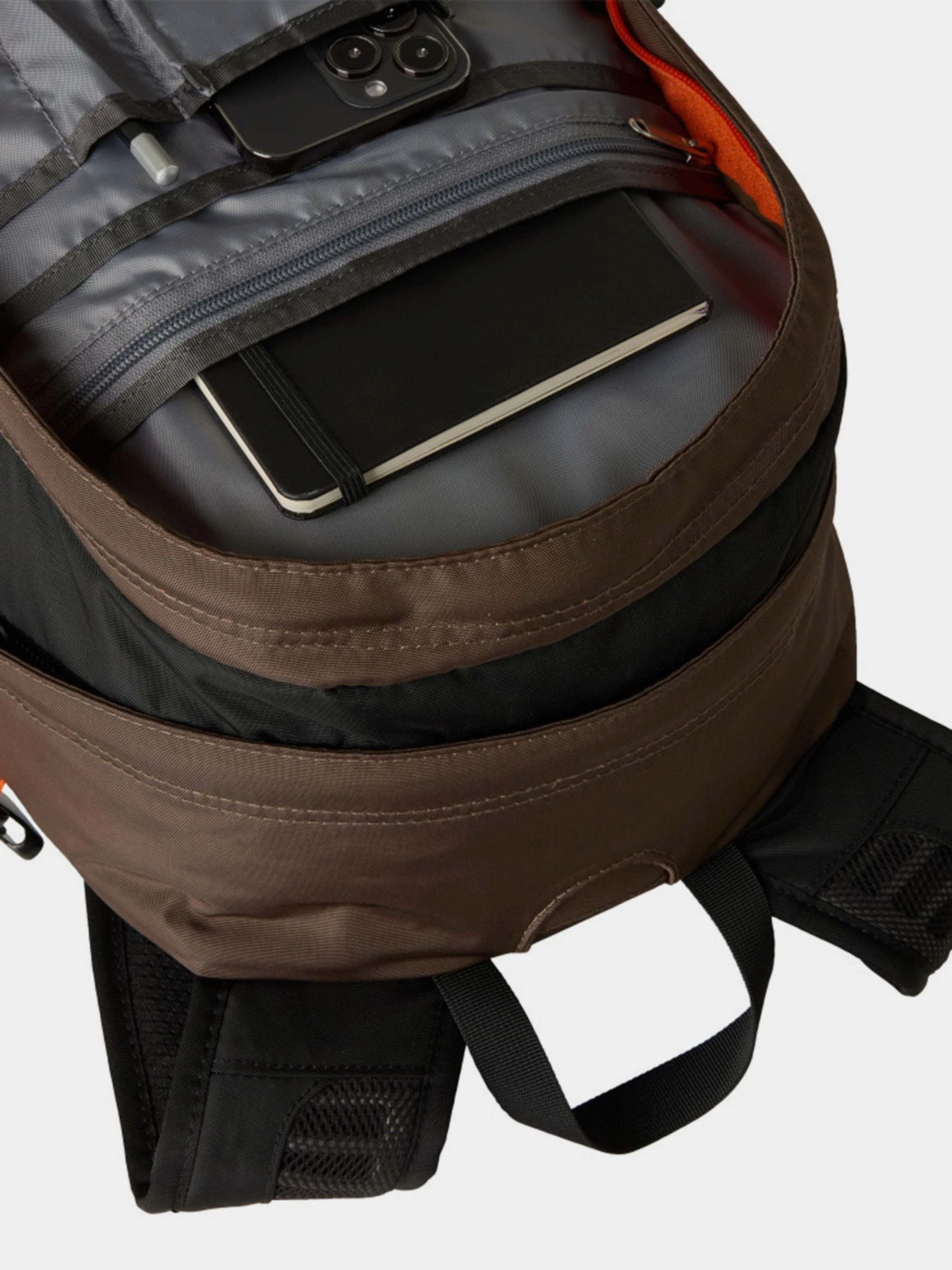 Рюкзаки The North Face Hot Shot 30L модель NF0A3KYJGIH1 Рюкзаки The North Face Hot Shot 30L модель NF0A3KYJGIH1 Фото