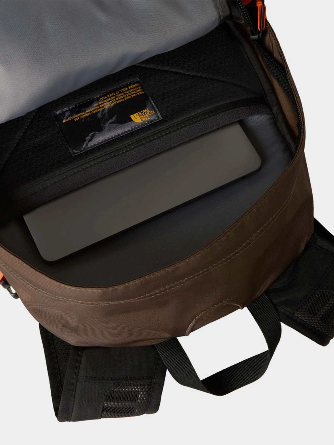 Рюкзаки The North Face Hot Shot 30L модель NF0A3KYJGIH1 Рюкзаки The North Face Hot Shot 30L модель NF0A3KYJGIH1 Фото