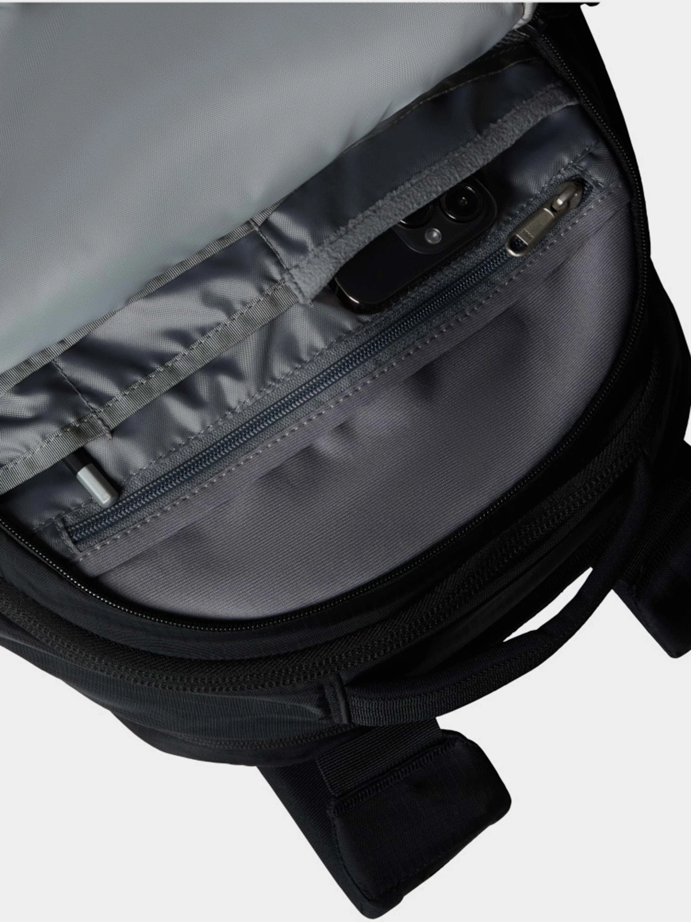 Рюкзаки The North Face Borealis 28L модель NF0A52SE56U1 Рюкзаки The North Face Borealis 28L модель NF0A52SE56U1 Фото