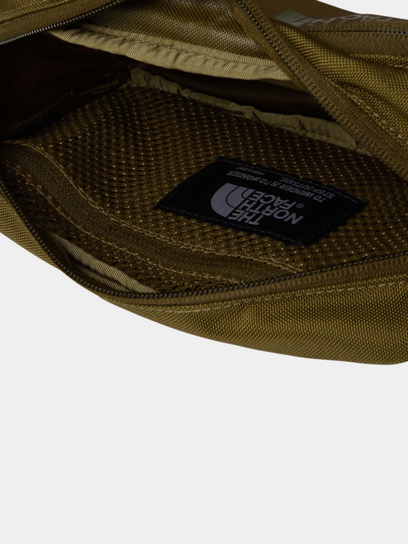 Сумки The North Face Base Camp модель NF0A8BK5C7E1 Сумки The North Face Base Camp модель NF0A8BK5C7E1 Фото