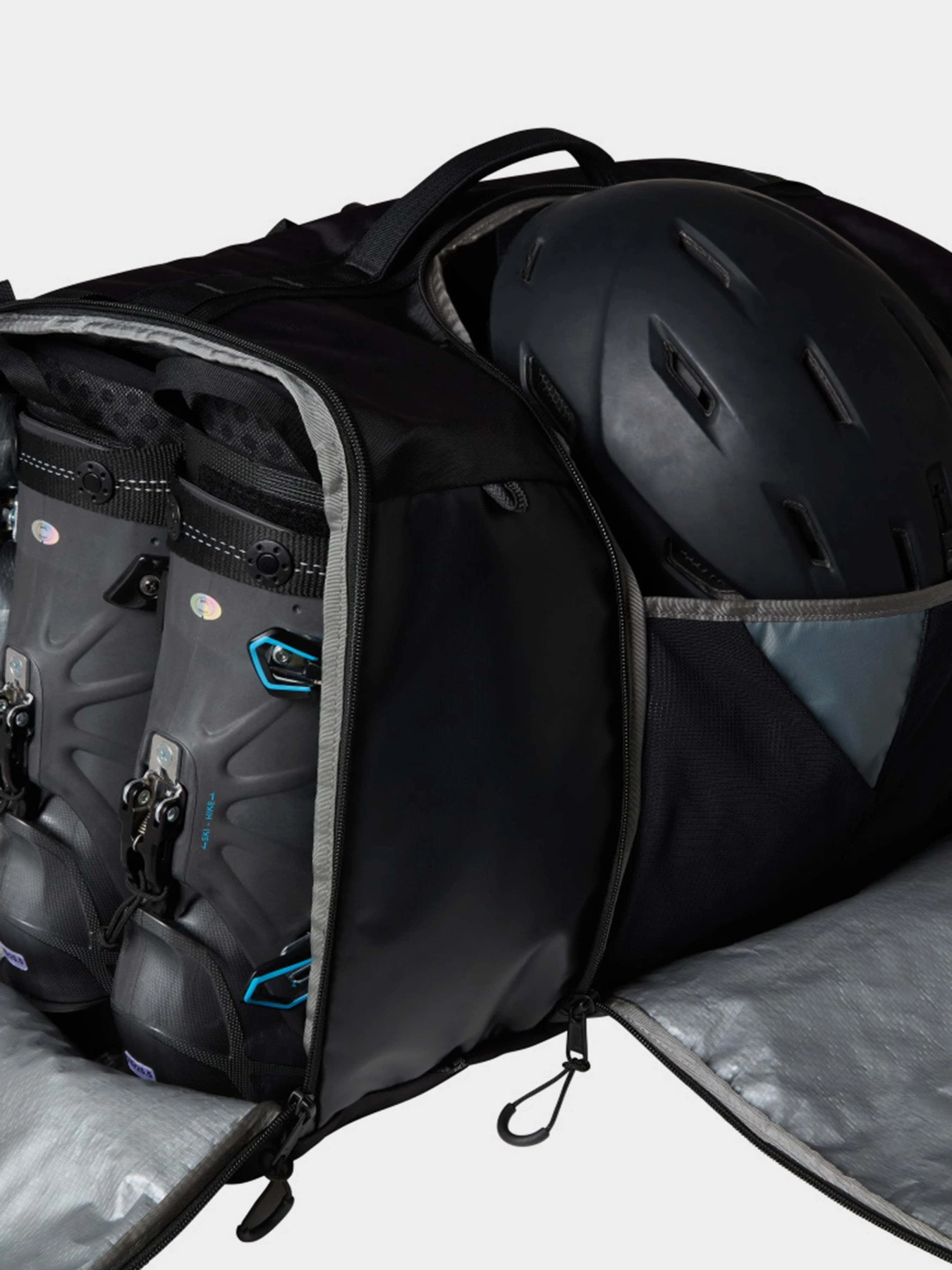 Рюкзаки The North Face Base Camp 50L модель NF0A8EF5KX71 Рюкзаки The North Face Base Camp 50L модель NF0A8EF5KX71 Фото
