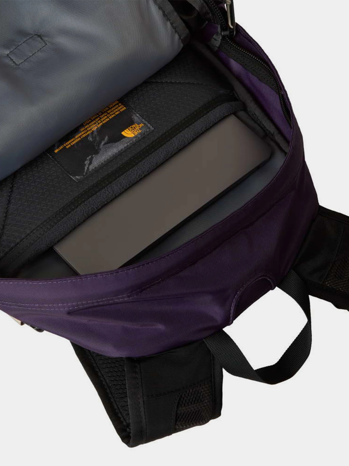 Рюкзаки The North Face HOT SHOT SE модель NF0A3KYJMUC1 Рюкзаки The North Face HOT SHOT SE модель NF0A3KYJMUC1 Фото