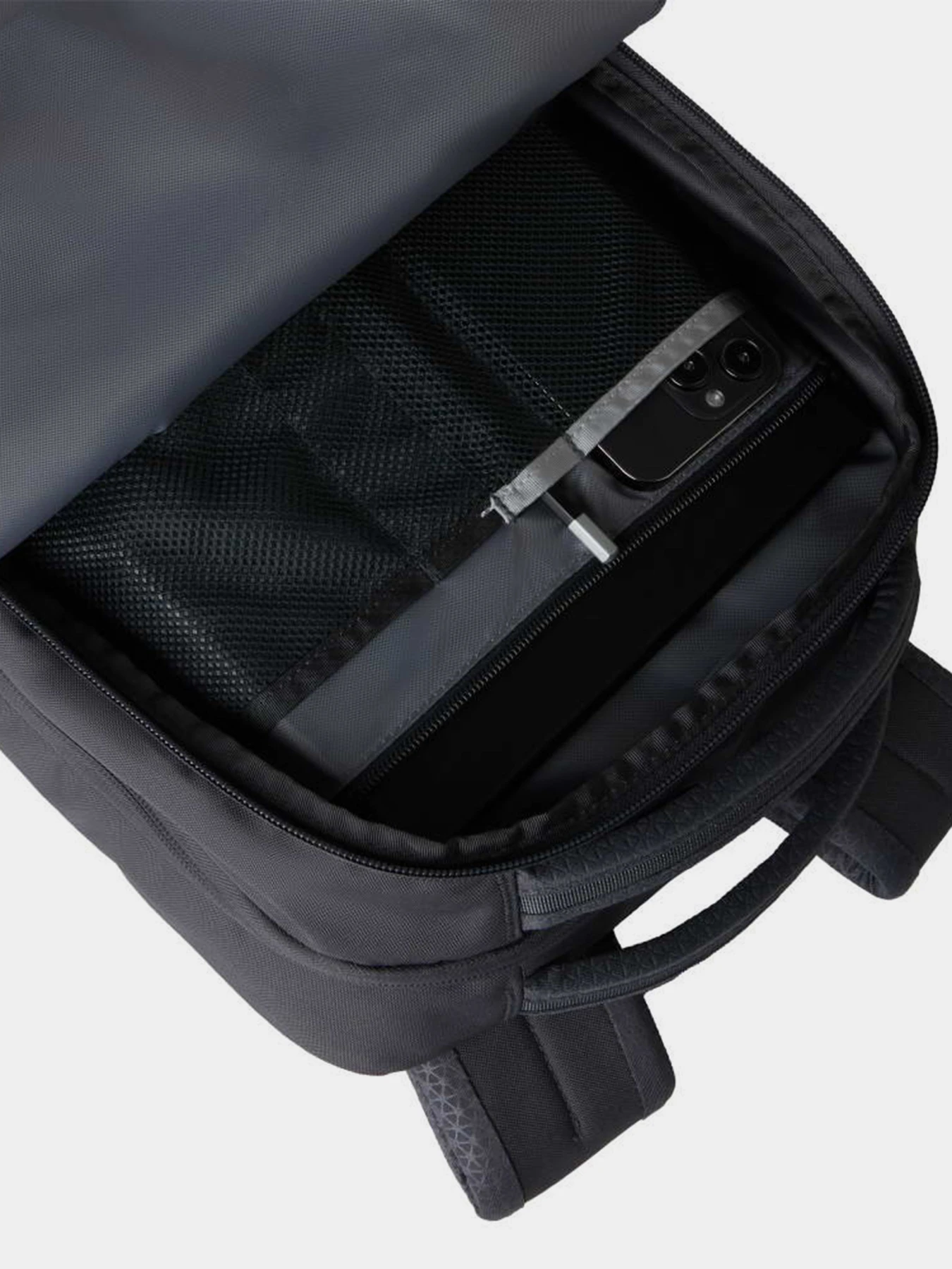 Рюкзаки The North Face VAULT модель NF0A3VY2RHI1 Фото