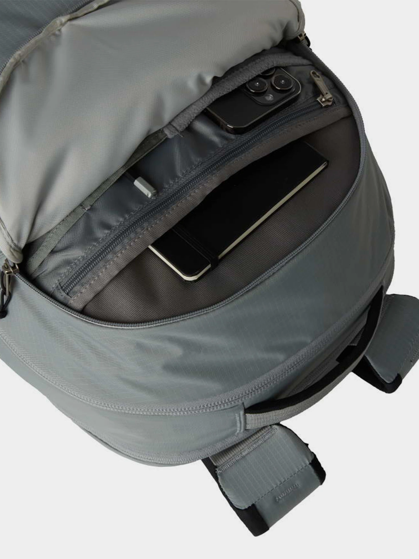 Рюкзаки The North Face ROUTER модель NF0A52SF4S71 Фото
