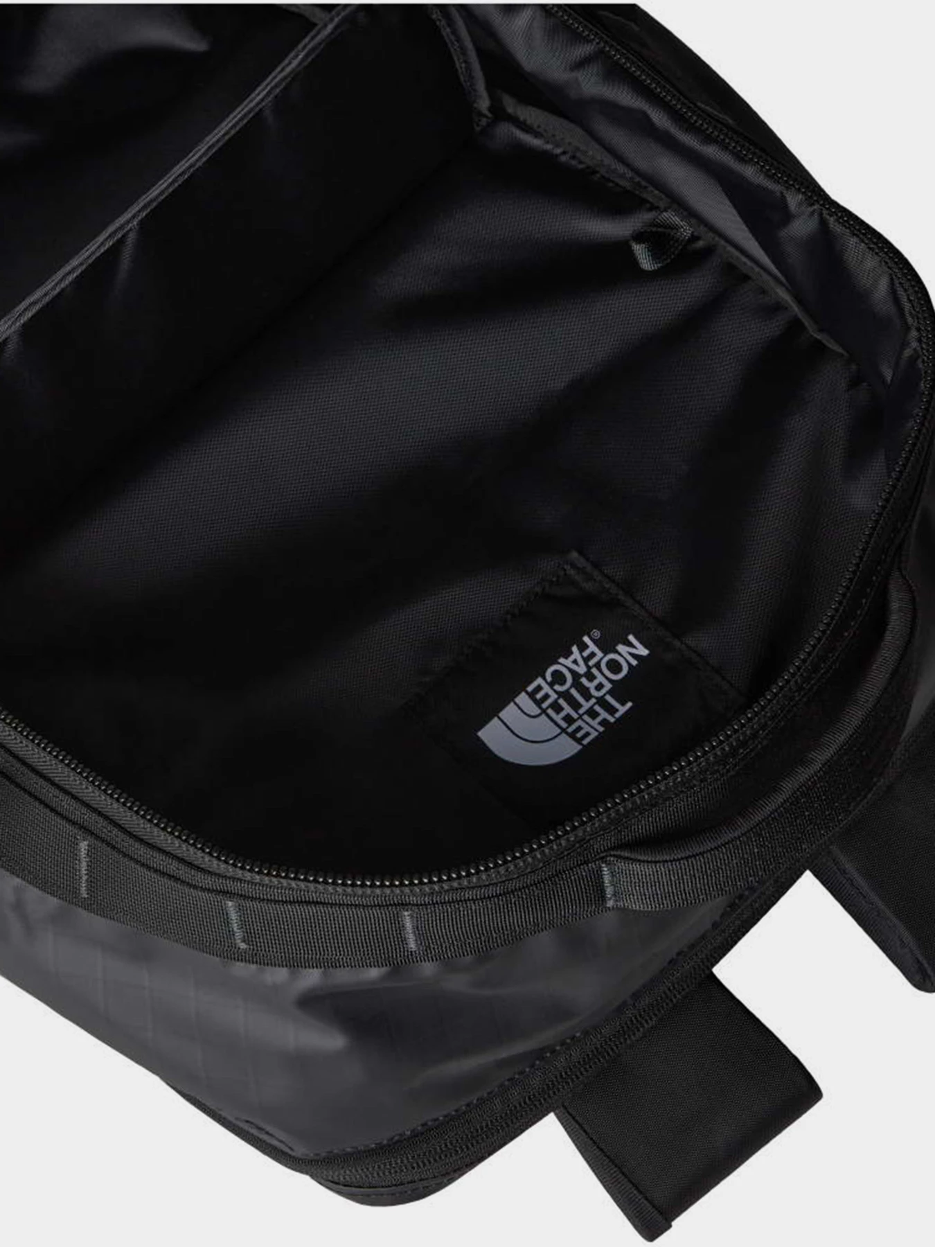 Рюкзаки The North Face BASE CAMP VOYAGER TRAVEL PACK модель NF0A81DNKT01 Рюкзаки The North Face BASE CAMP VOYAGER TRAVEL PACK модель NF0A81DNKT01 Фото
