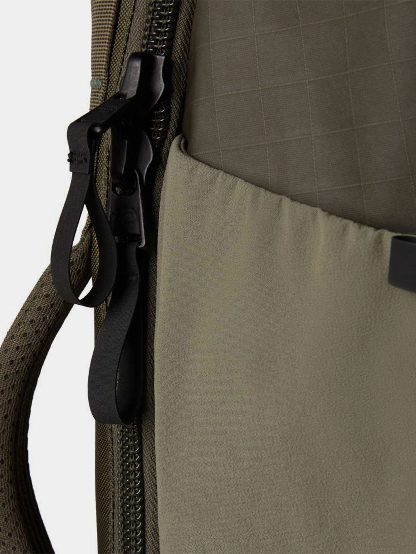 Рюкзаки The North Face BCV PRO TRAVEL PACK модель NF0A8GJ9BQW1 Фото
