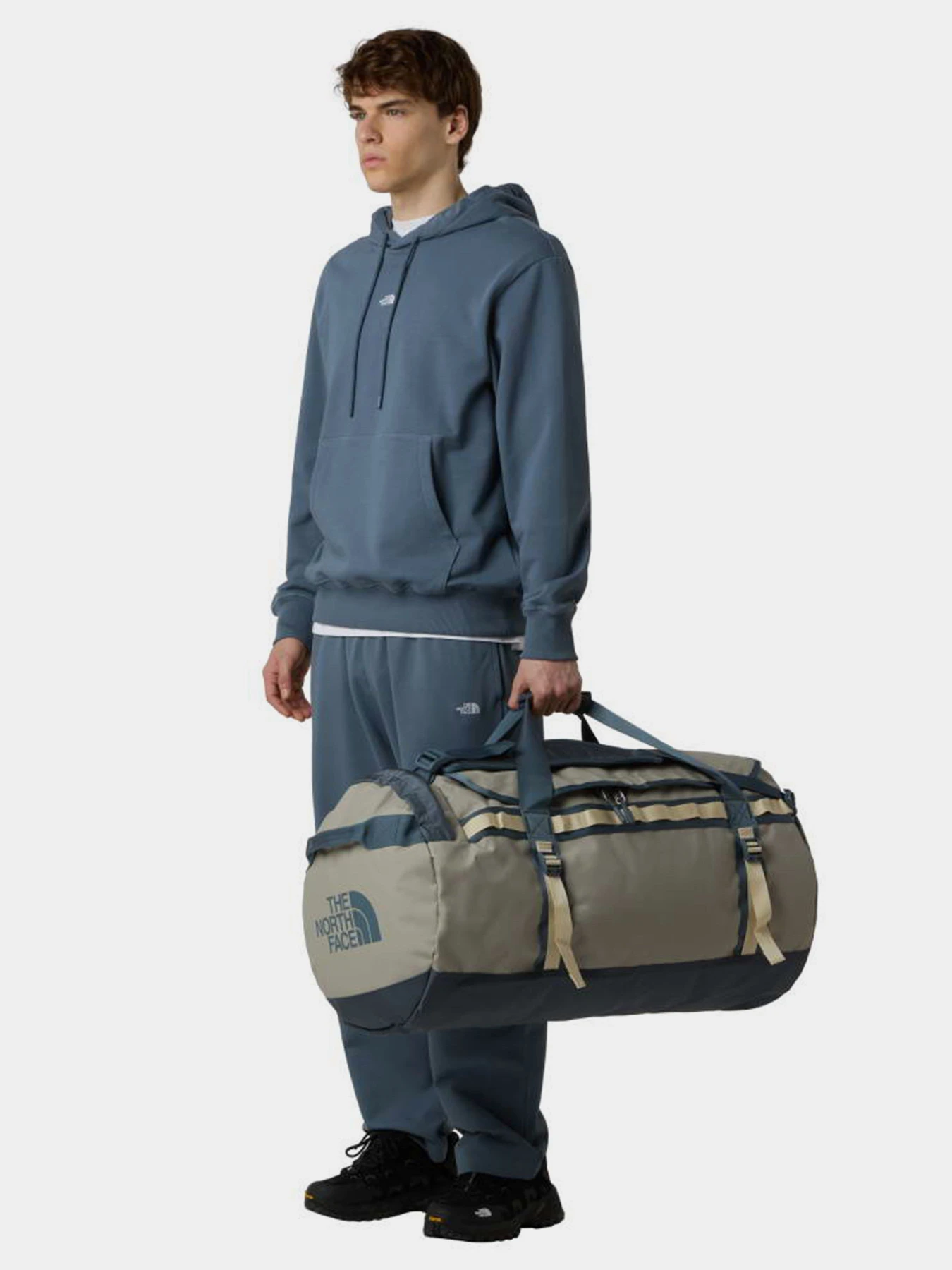 Дорожные сумки и чемоданы The North Face BASE CAMP DUFFEL - L модель NF0A52SBN6V1 Дорожные сумки и чемоданы The North Face BASE CAMP DUFFEL - L модель NF0A52SBN6V1 Фото