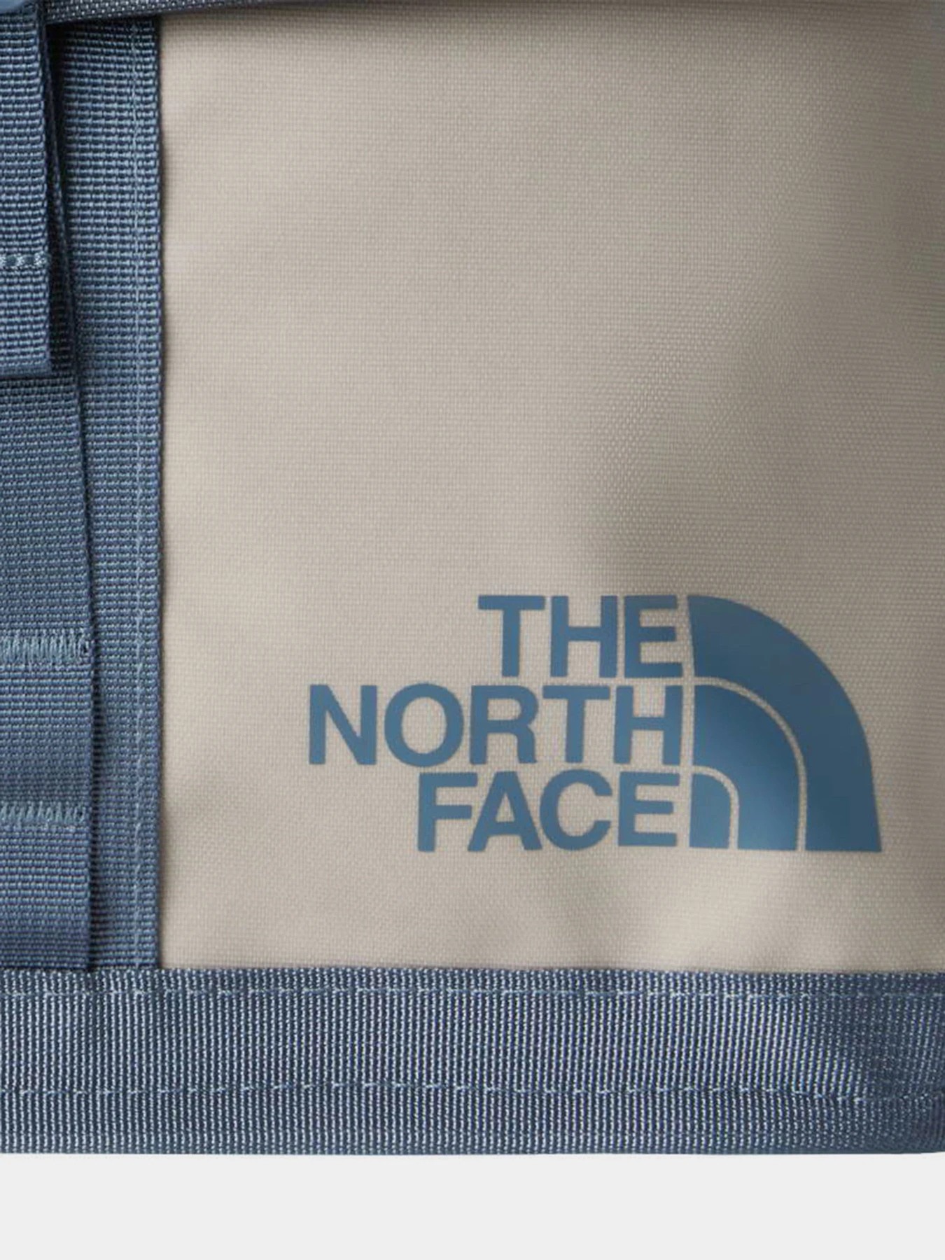 Сумки The North Face BASE CAMP SHOULDER BAG модель NF0A8BK6L451 Фото