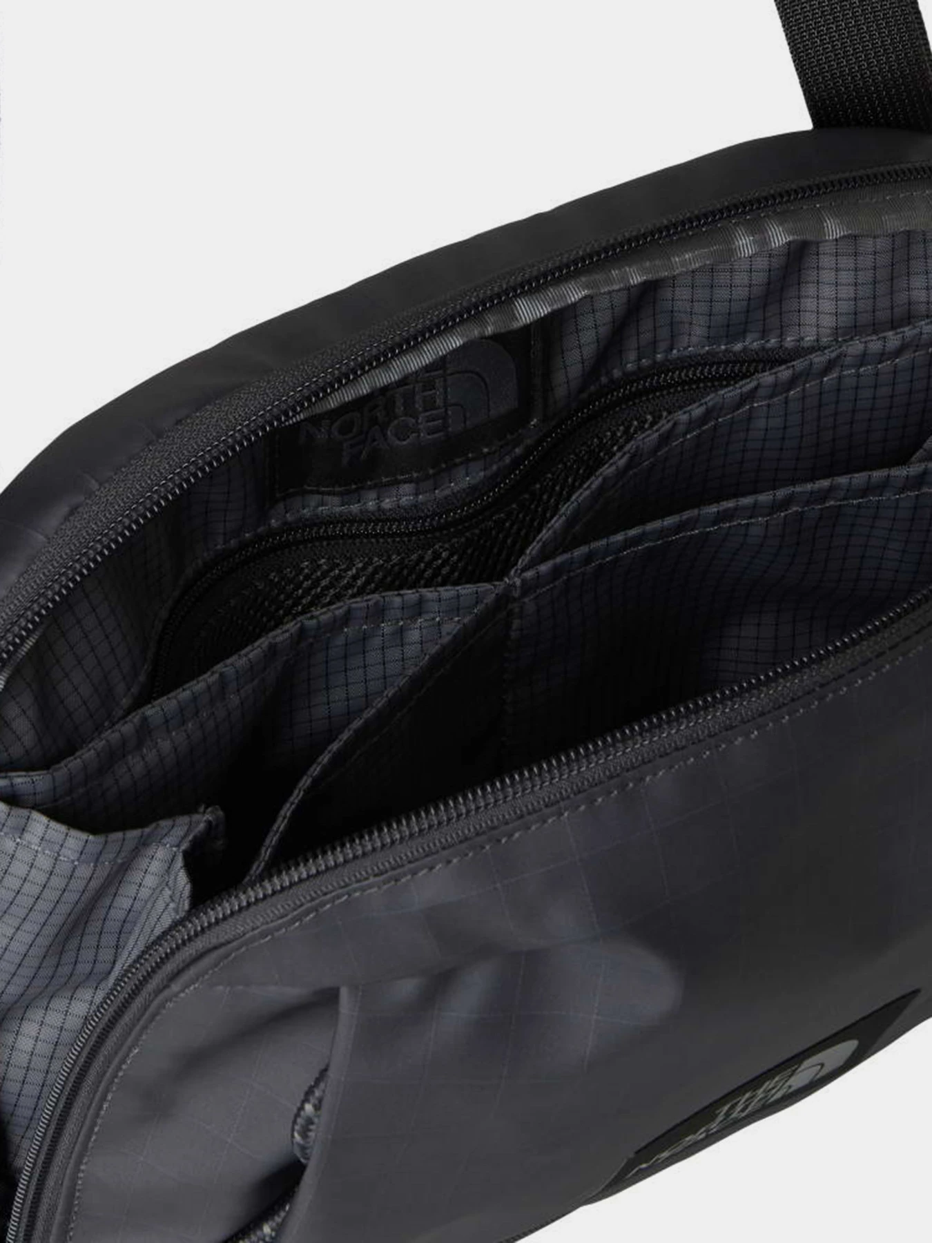 Сумки The North Face BCV PRO SLING модель NF0A8GJBWUO1 Сумки The North Face BCV PRO SLING модель NF0A8GJBWUO1 Фото