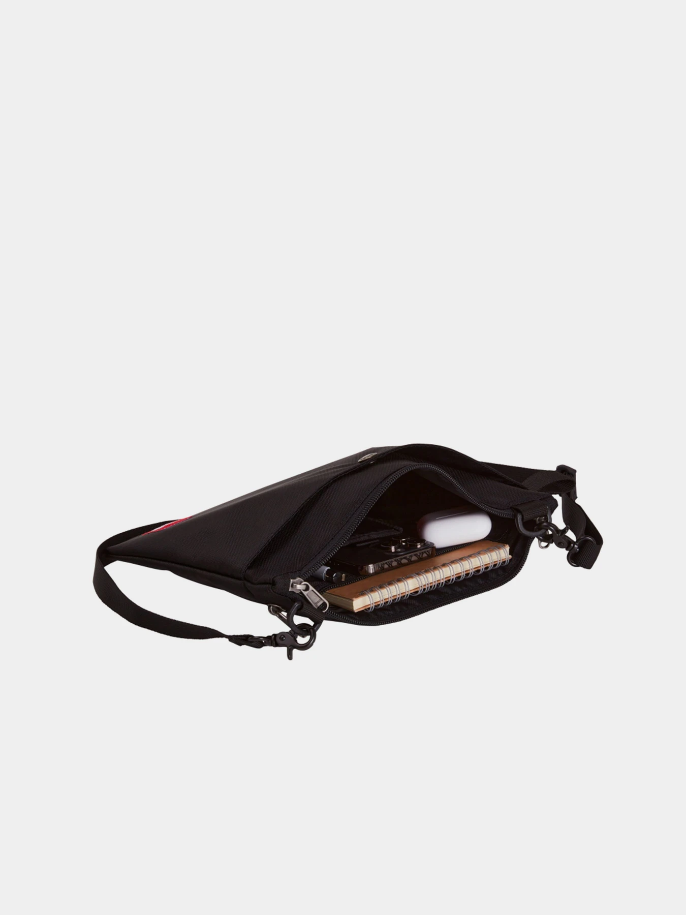 Сумки The North Face TNF RED BOX CARRY POUCH модель NF0A8HSAJK31 Сумки The North Face TNF RED BOX CARRY POUCH модель NF0A8HSAJK31 Фото