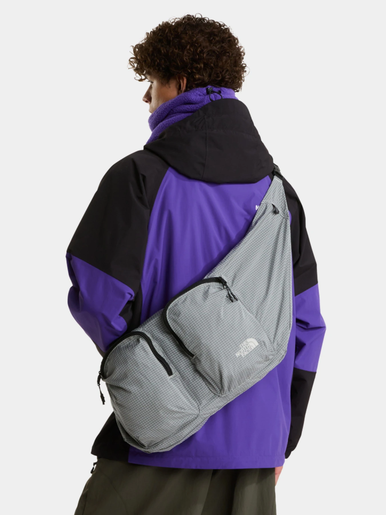 Сумки The North Face NEVER STOP UTILITY SLING модель NF0A8JCAMYB1 Фото