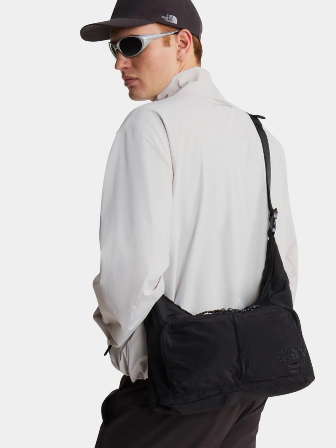 Сумки The North Face NEVER STOP CROSSBODY модель NF0A8JCCJK31 Фото