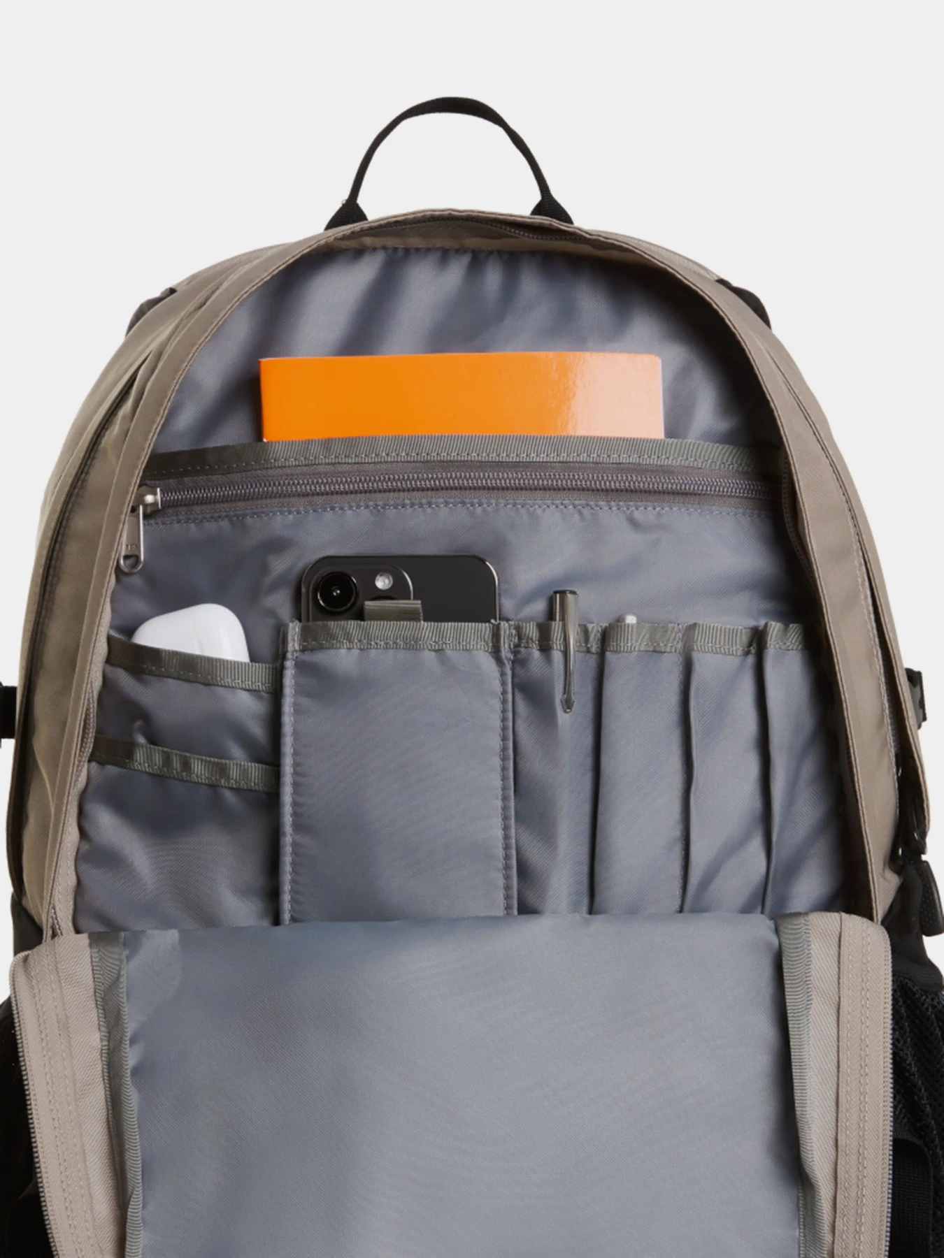 Рюкзаки The North Face BOREALIS CLASSIC PATCH модель NF0A8KE80E31 Фото