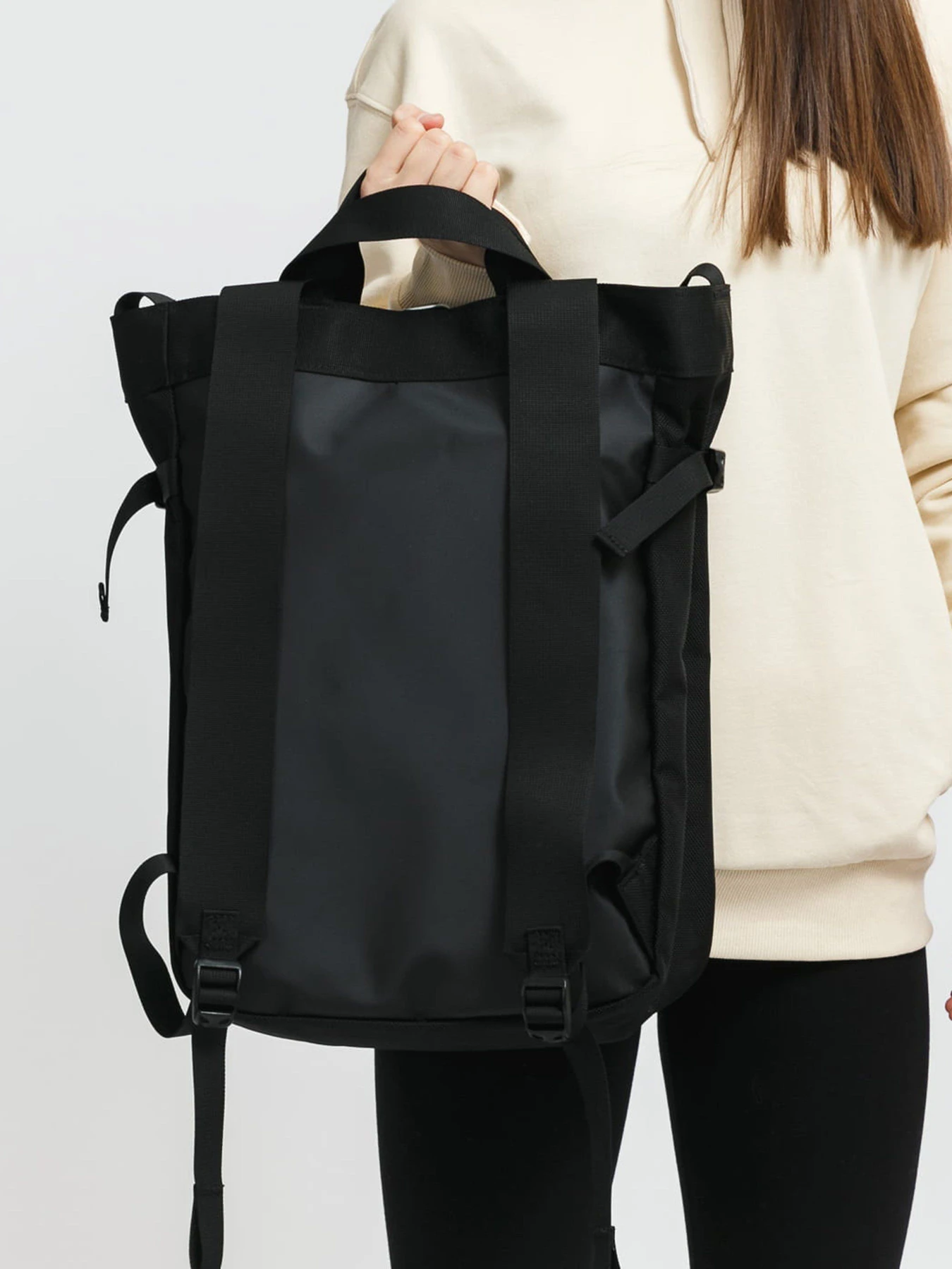 Дорожные сумки и чемоданы The North Face Base Camp Tote модель NF0A3KX2KX71 Фото