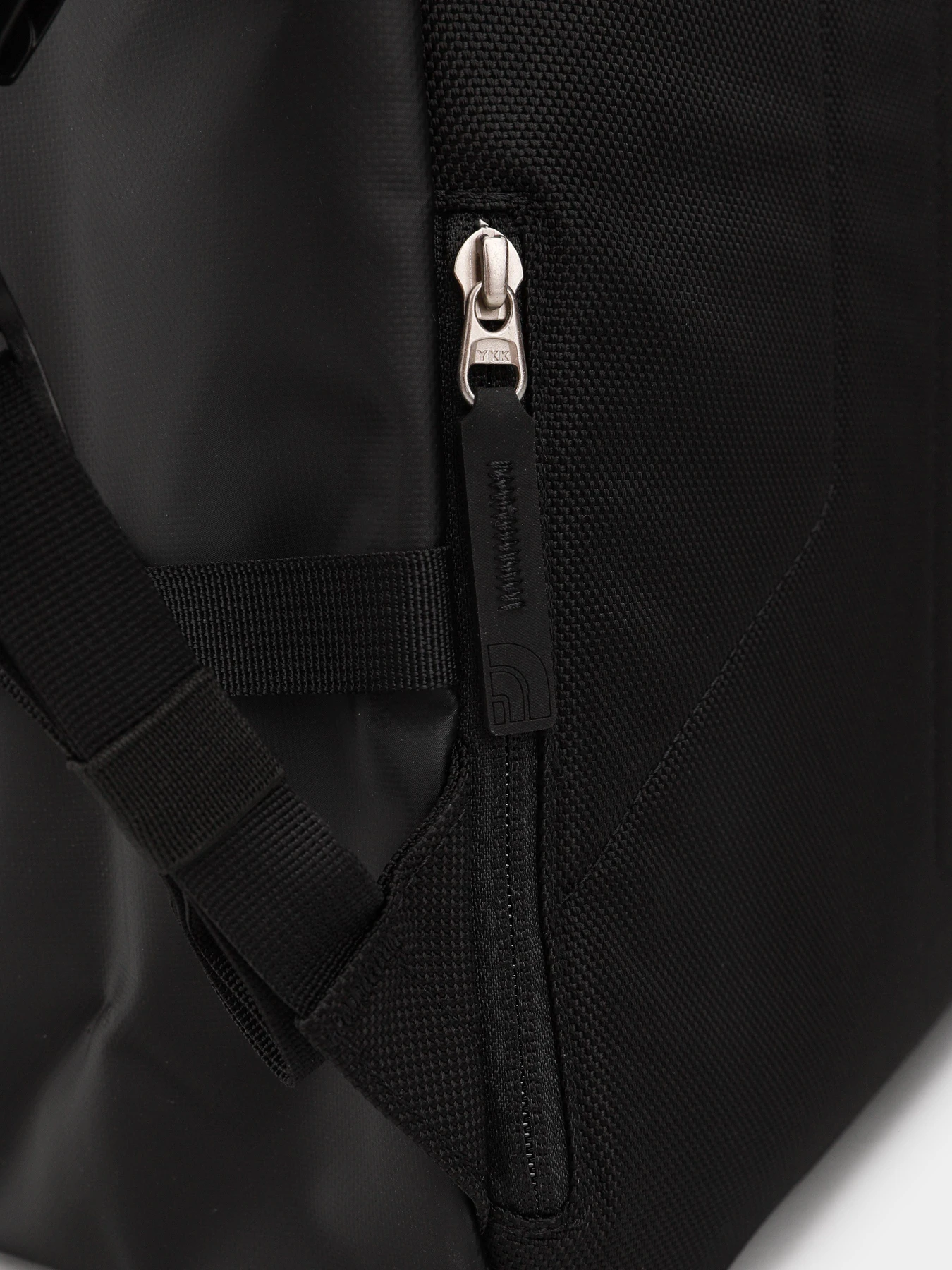 Рюкзаки The North Face Base Camp Duffel модель NF0A3KVRKX71 Фото