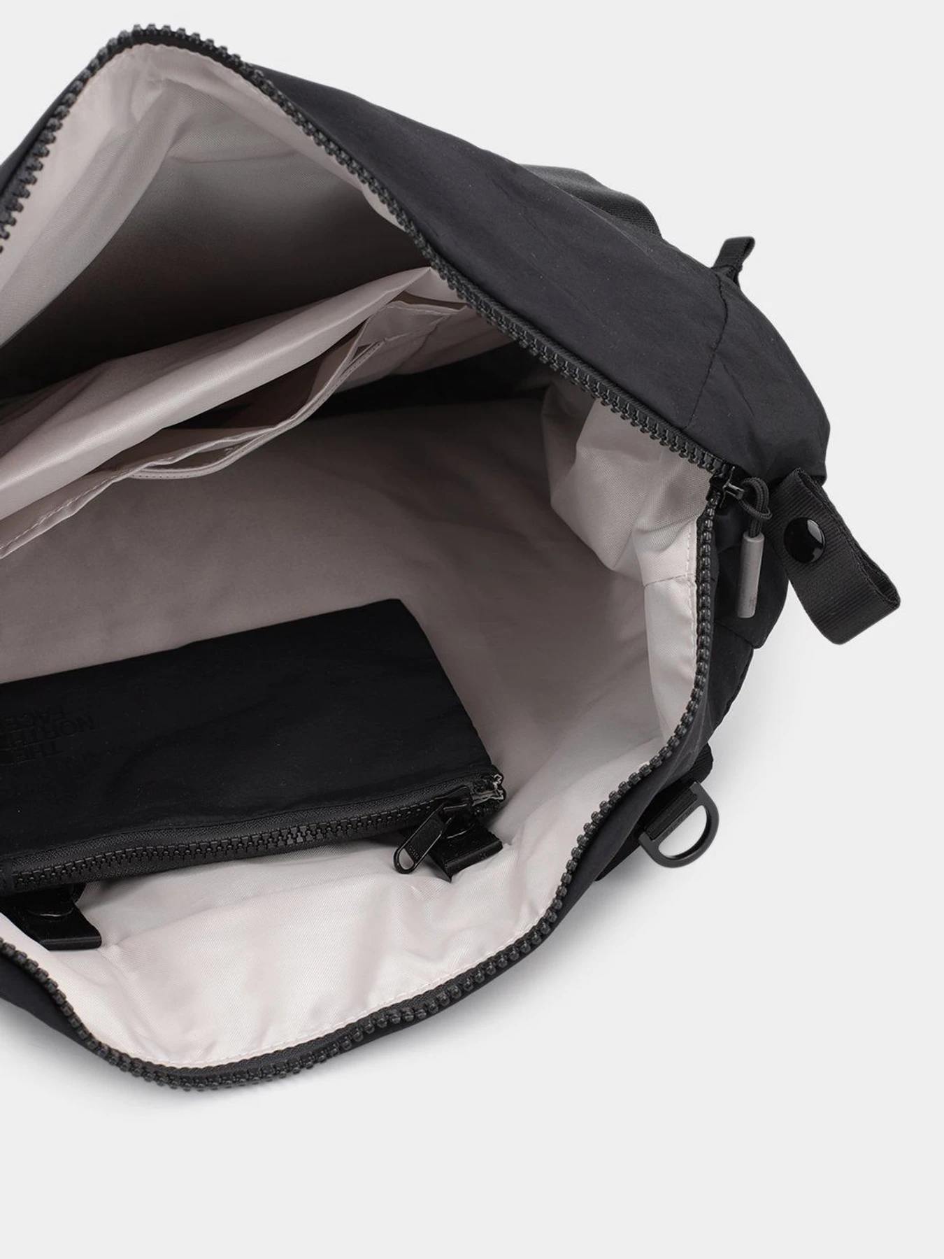 Сумки The North Face Never Stop Tote модель NF0A52T6KX71 Сумки The North Face Never Stop Tote модель NF0A52T6KX71 Фото