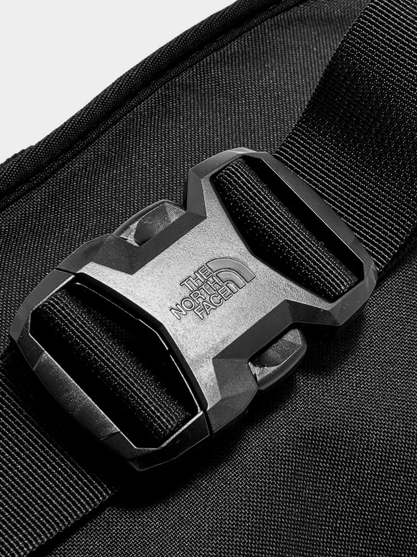 Сумки The North Face Bozer Hip Pack III-L модель NF0A52RWYQR1 Сумки The North Face Bozer Hip Pack III-L модель NF0A52RWYQR1 Фото