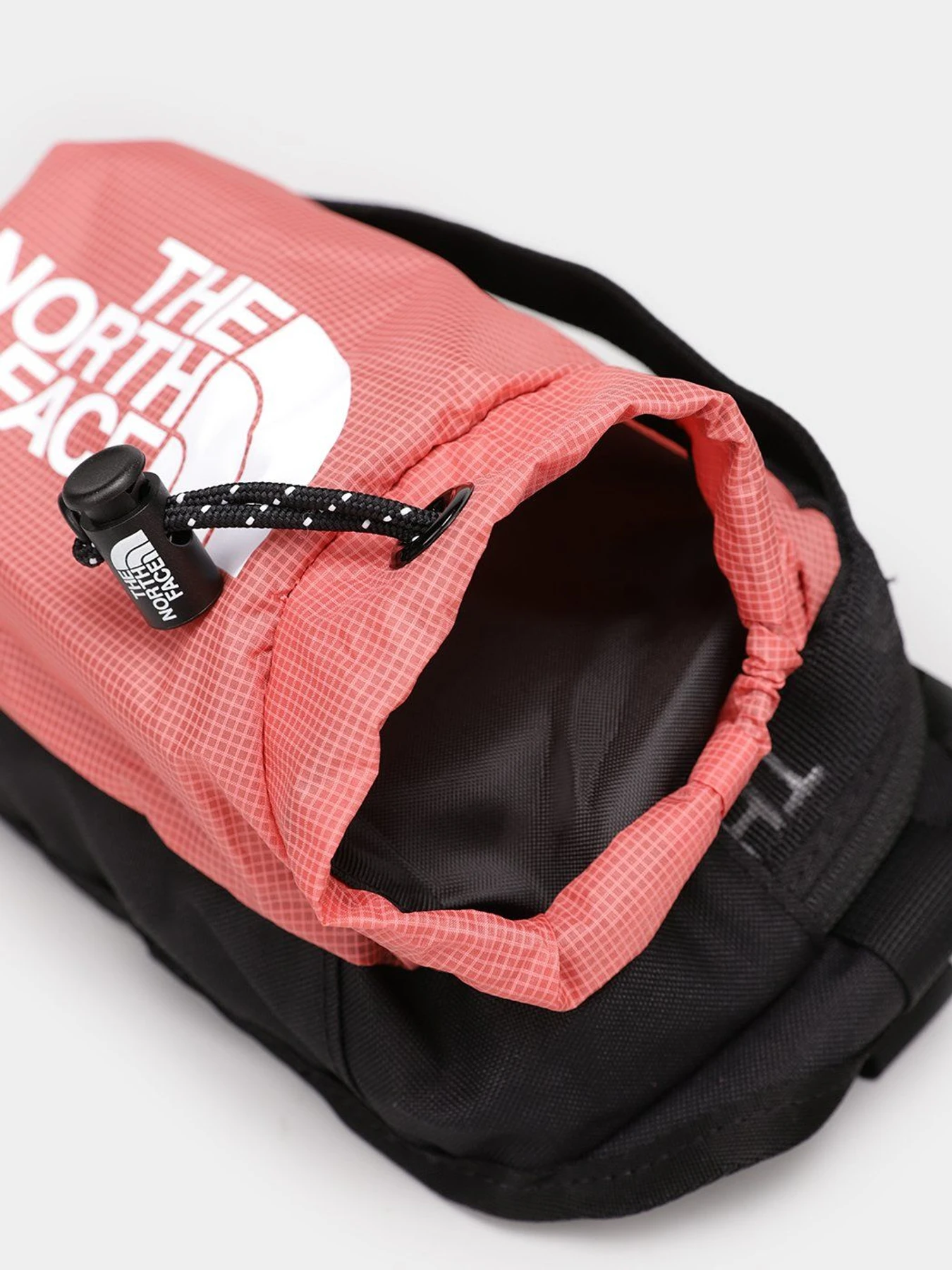 Сумки The North Face Bozer Hip Pack III—S модель NF0A52RX5HD1 Фото