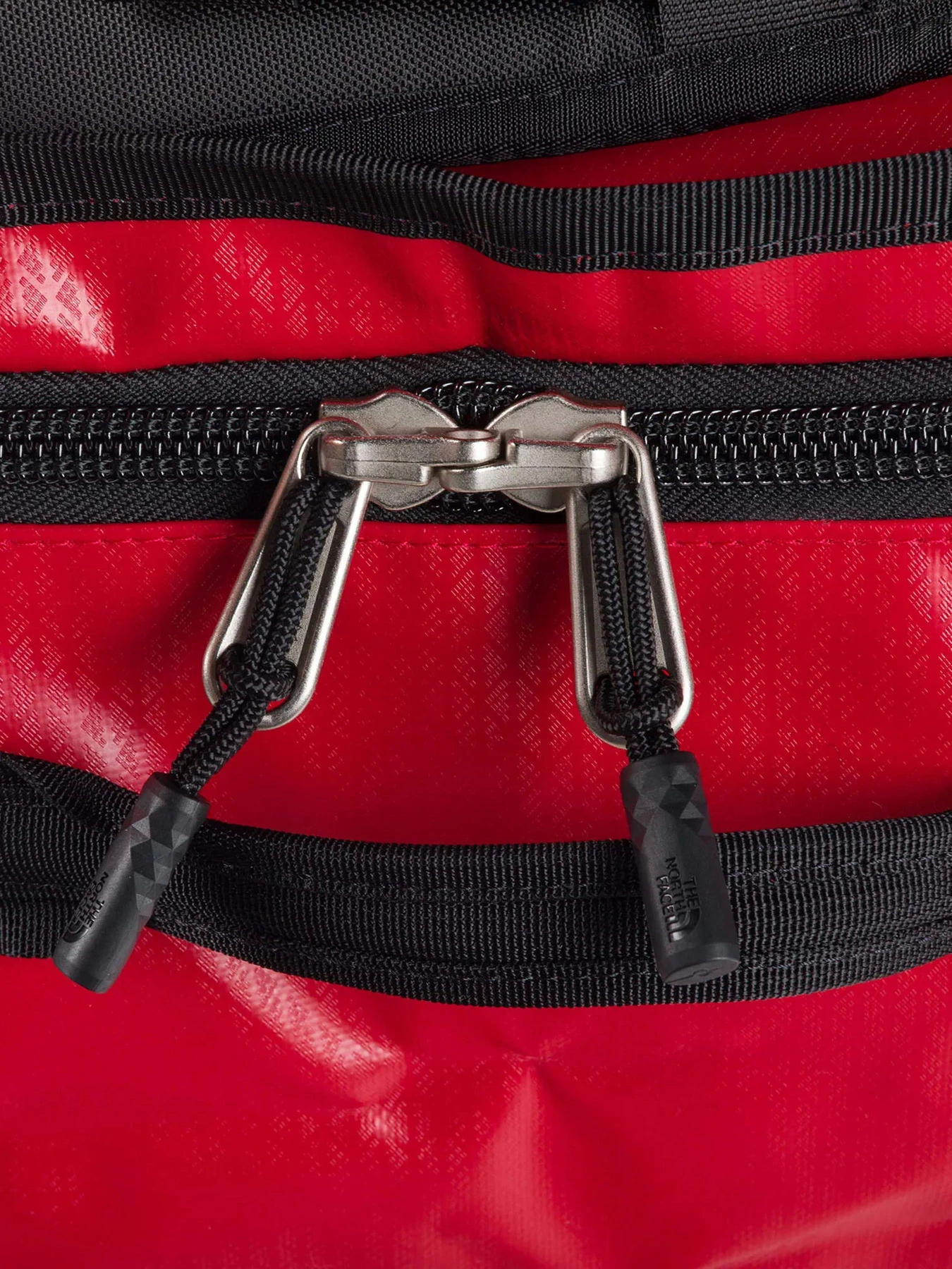 Дорожные сумки и чемоданы The North Face Base Camp Duffel - S модель NF0A52STKZ31 Дорожные сумки и чемоданы The North Face Base Camp Duffel - S модель NF0A52STKZ31 Фото