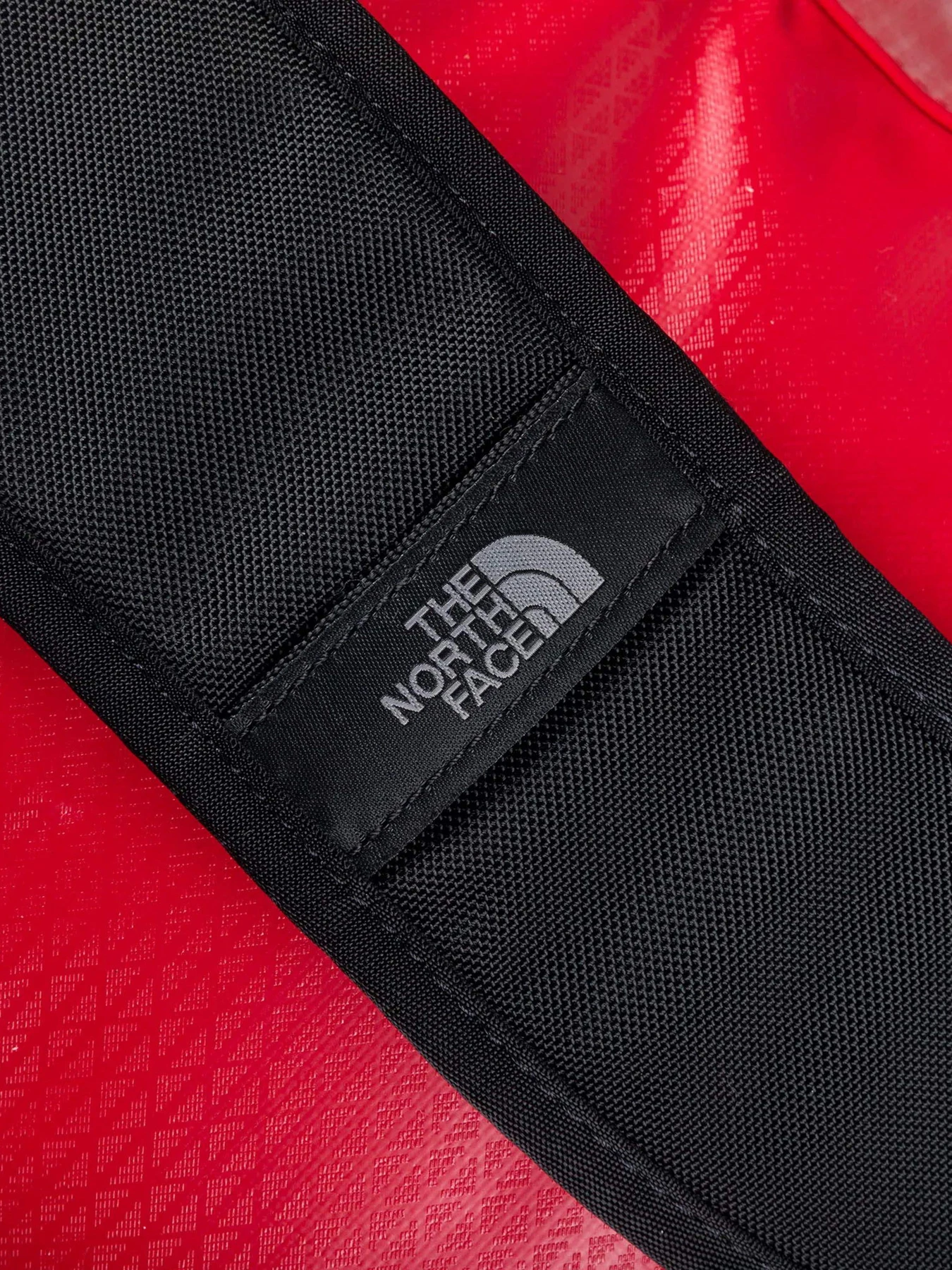 Дорожные сумки и чемоданы The North Face Base Camp Duffel - S модель NF0A52STKZ31 Дорожные сумки и чемоданы The North Face Base Camp Duffel - S модель NF0A52STKZ31 Фото