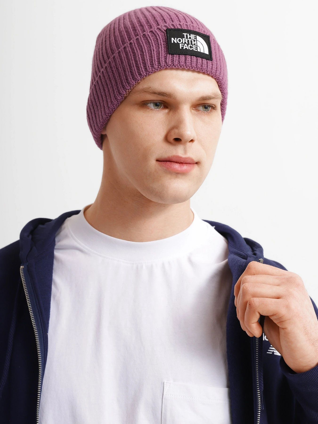 Шапки та кепки The North Face Logo Box Cuffed Beanie модель NF0A3FJX0H51 Фото