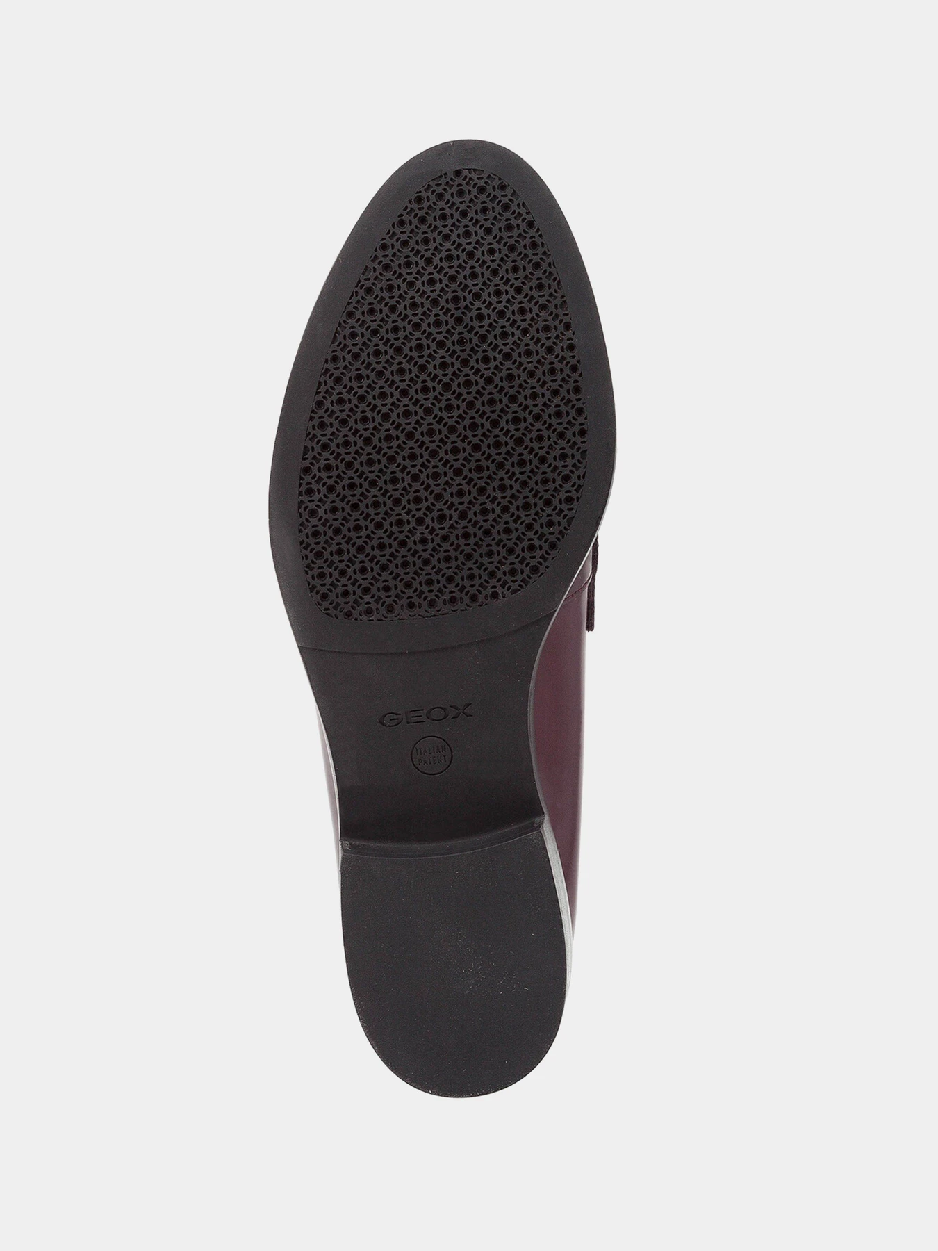 Туфлі та лофери Geox Brogue модель D842UA-00038-C8351 Туфлі та лофери Geox Brogue модель D842UA-00038-C8351 Фото