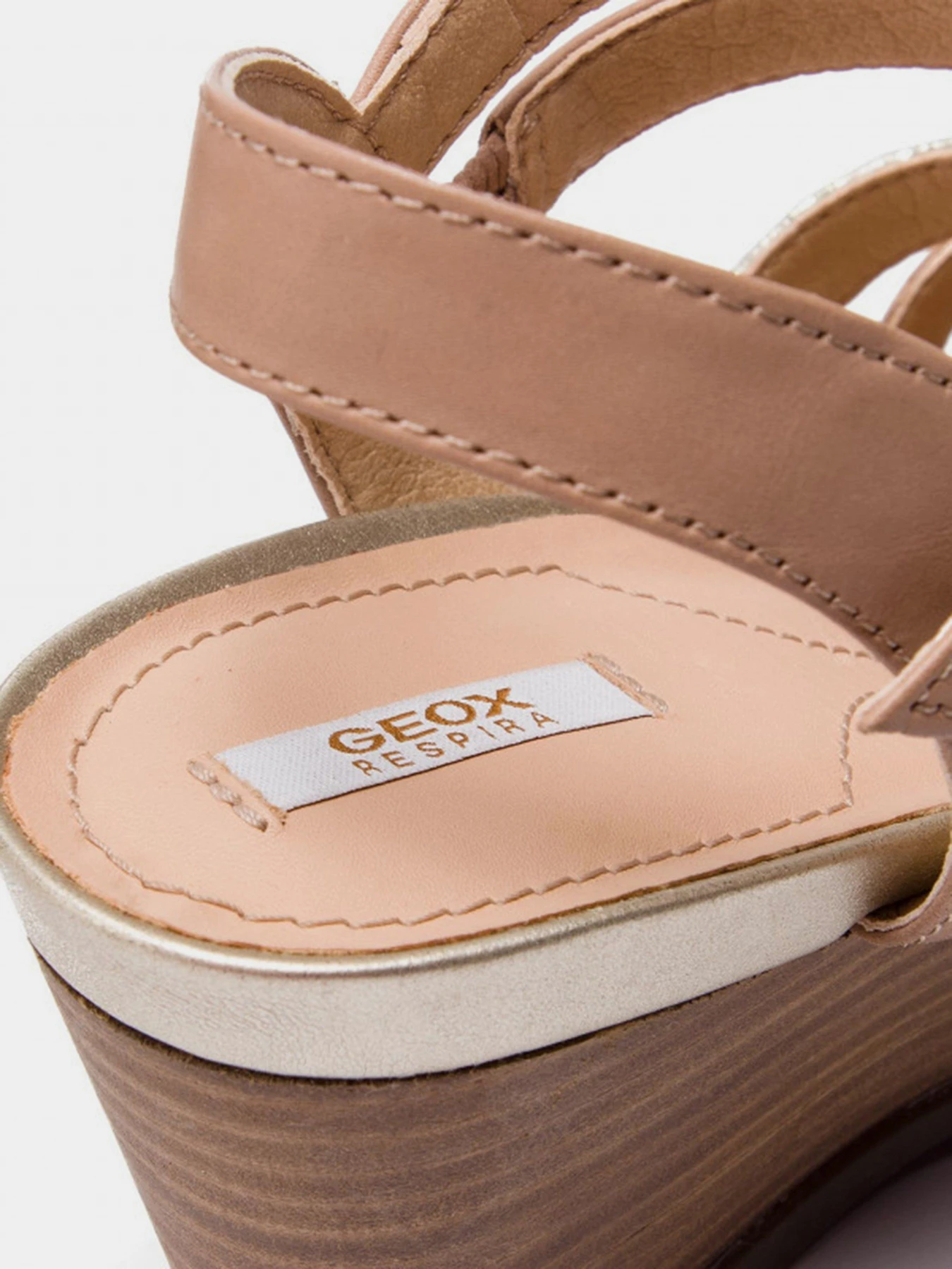 Босоножки Geox Dorotha модель D928TC-043VI-CH62L Босоножки Geox Dorotha модель D928TC-043VI-CH62L Фото
