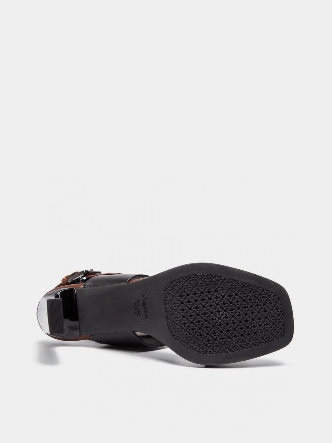Босоножки Geox Jenieve модель D92CDA-00043-C0111 Босоножки Geox Jenieve модель D92CDA-00043-C0111 Фото